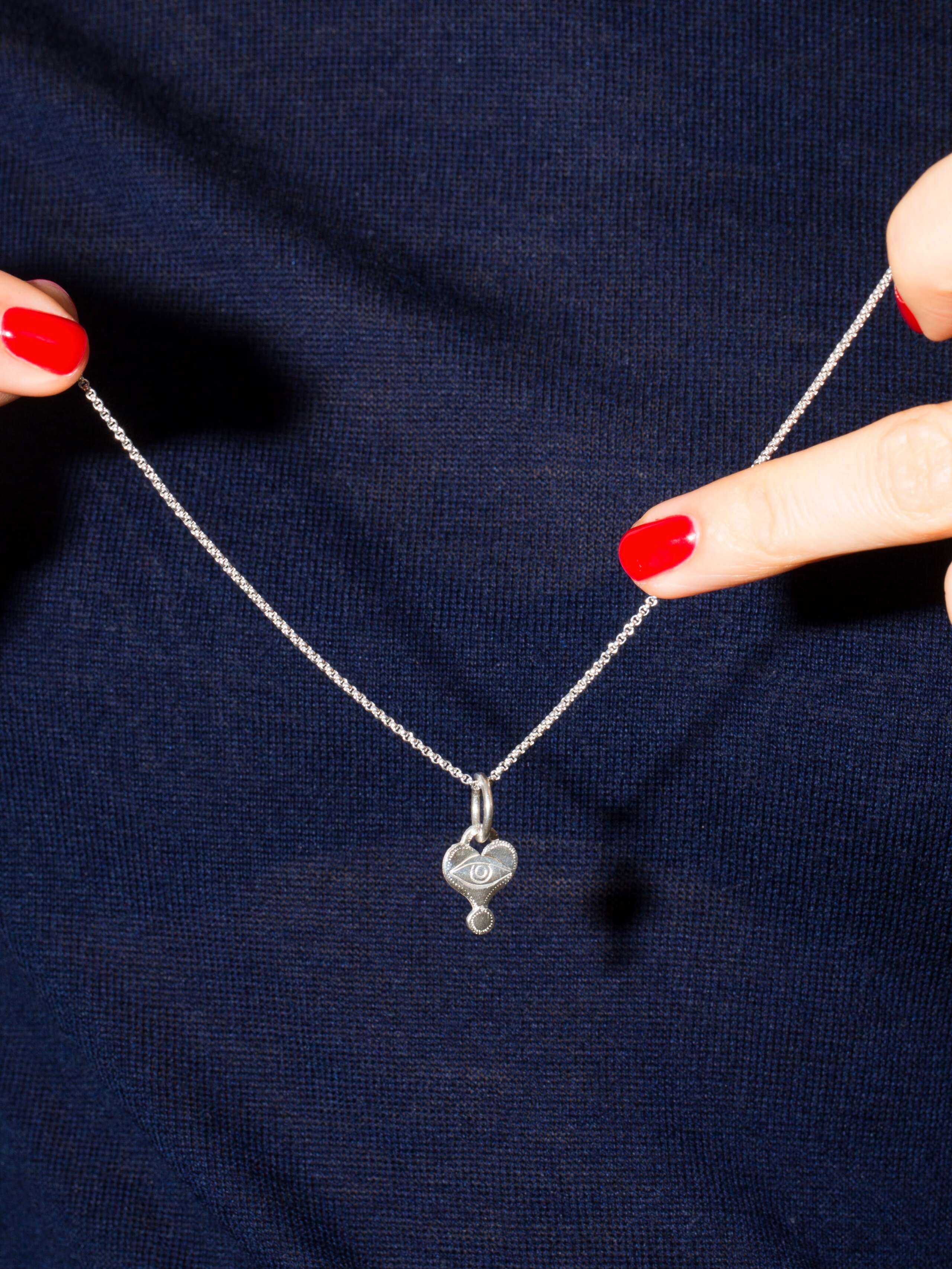 heart eye pendant 