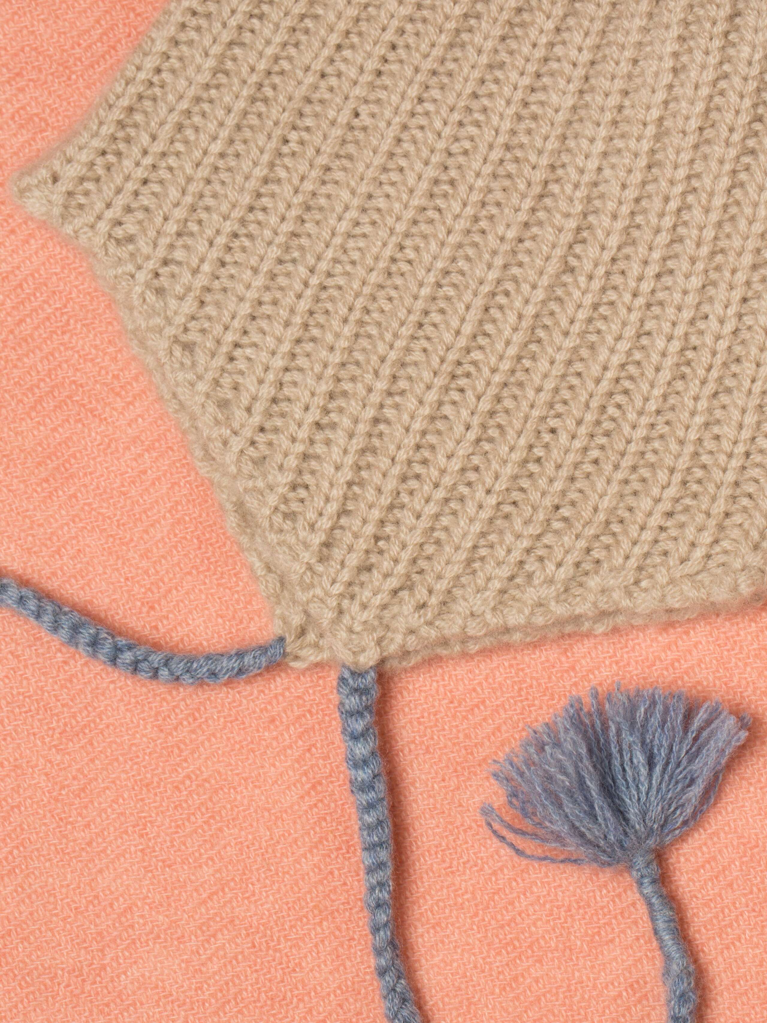 cashmere detail 