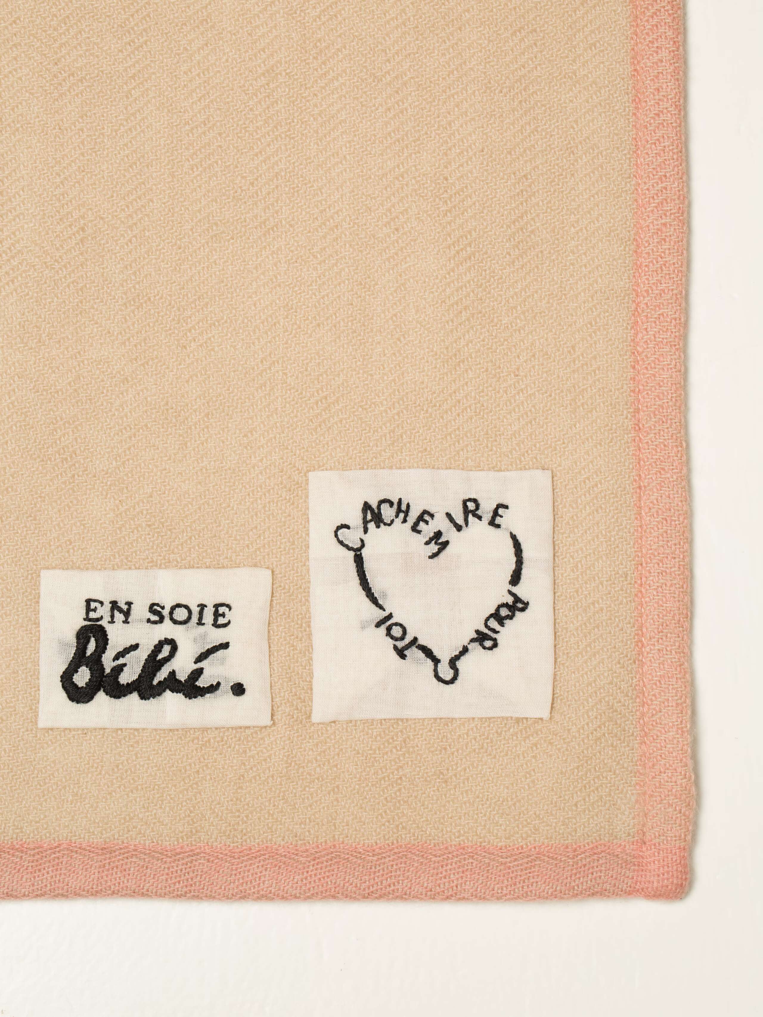 detail blanket 