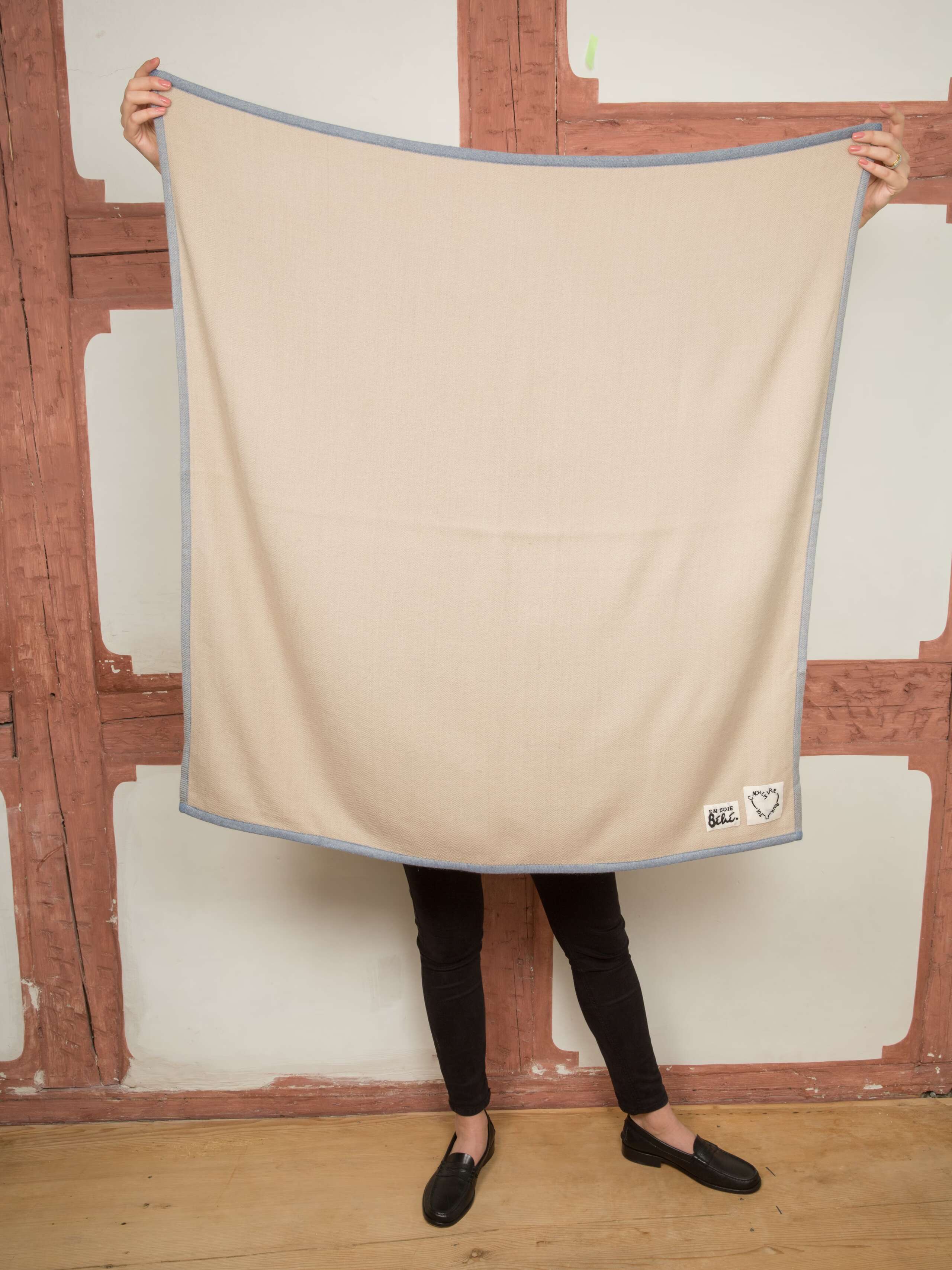 cashmere blanket 
