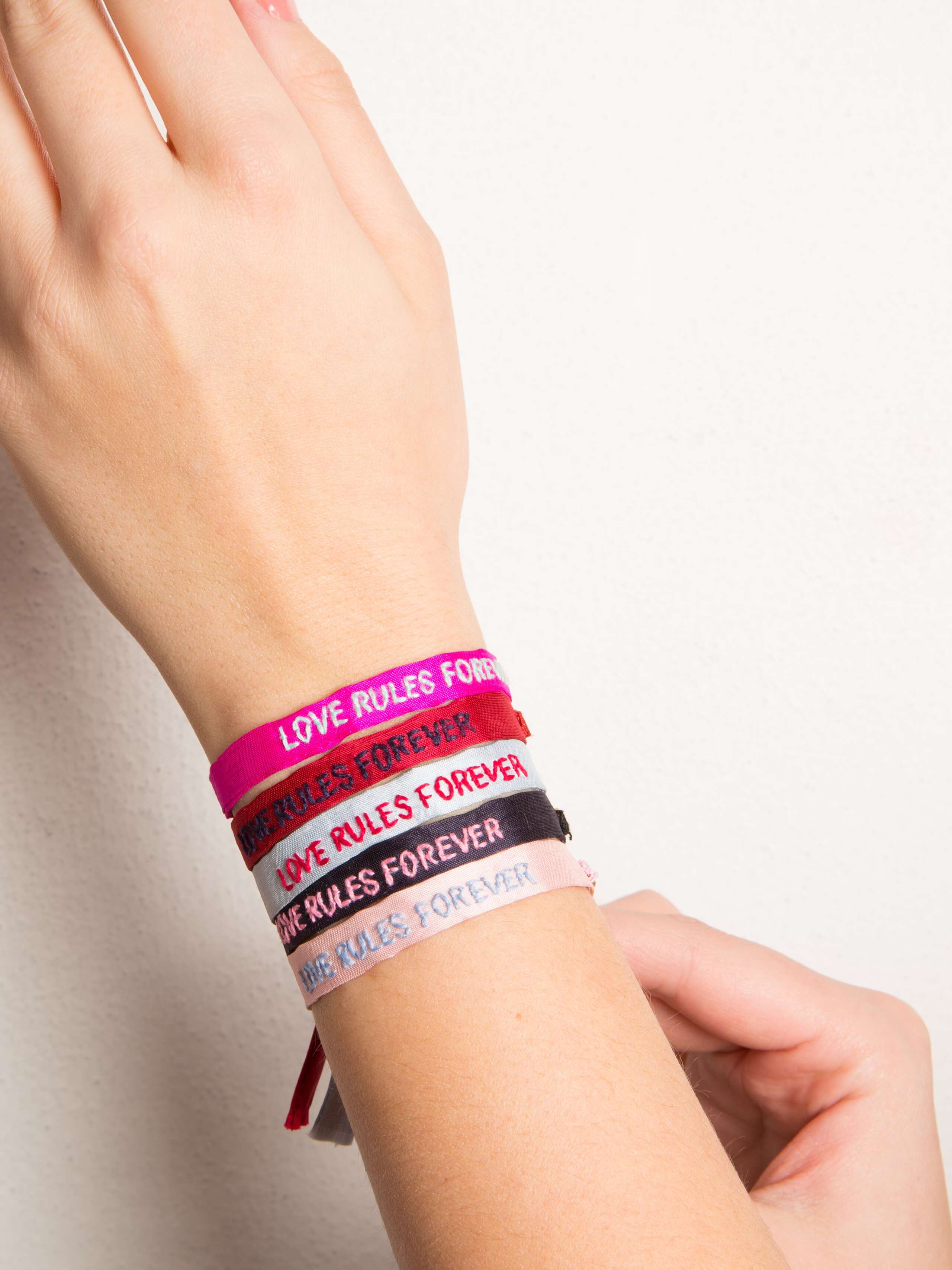 lrf silkbracelet 