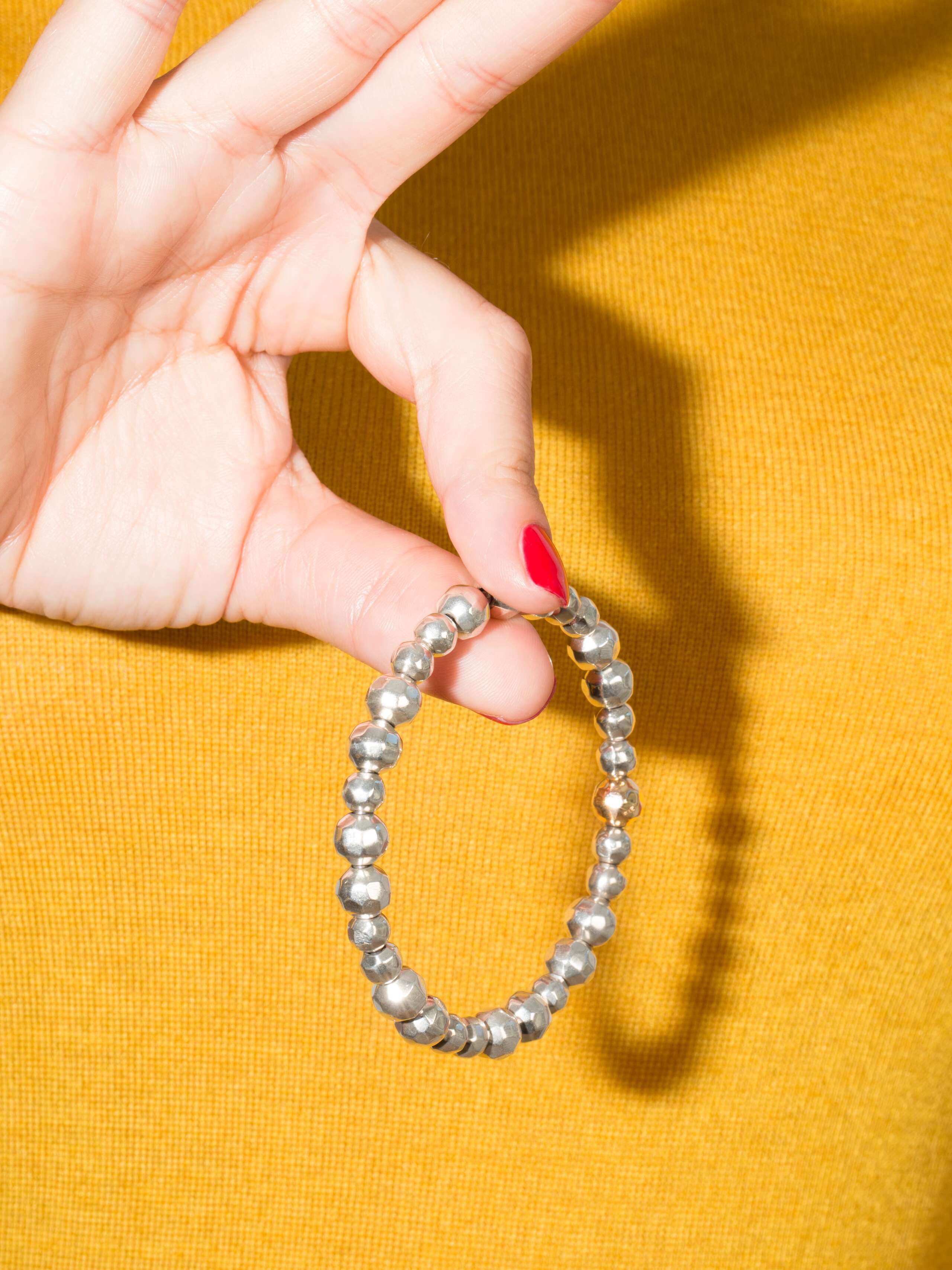 globe bangle 
