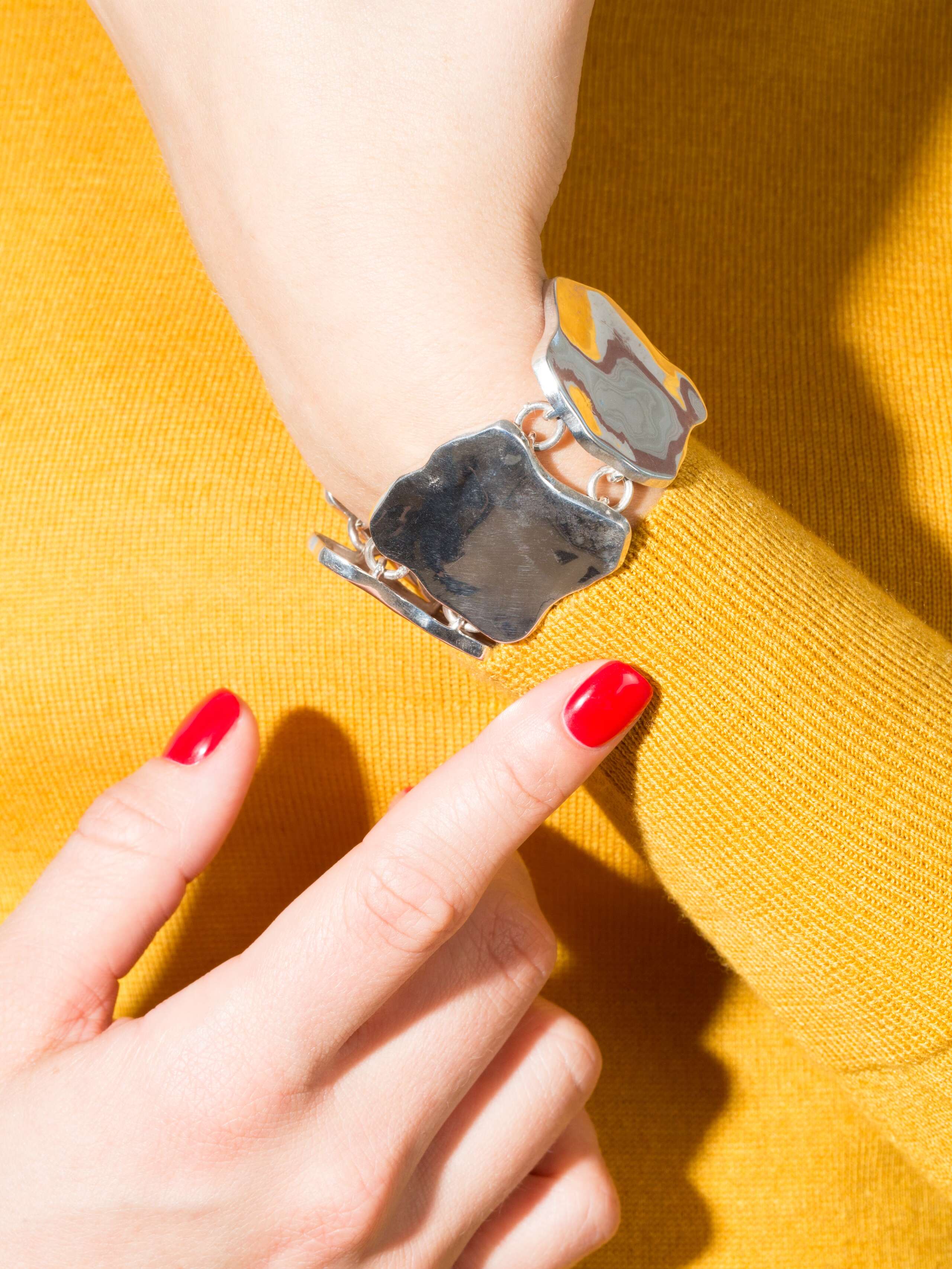 amorph bracelet 