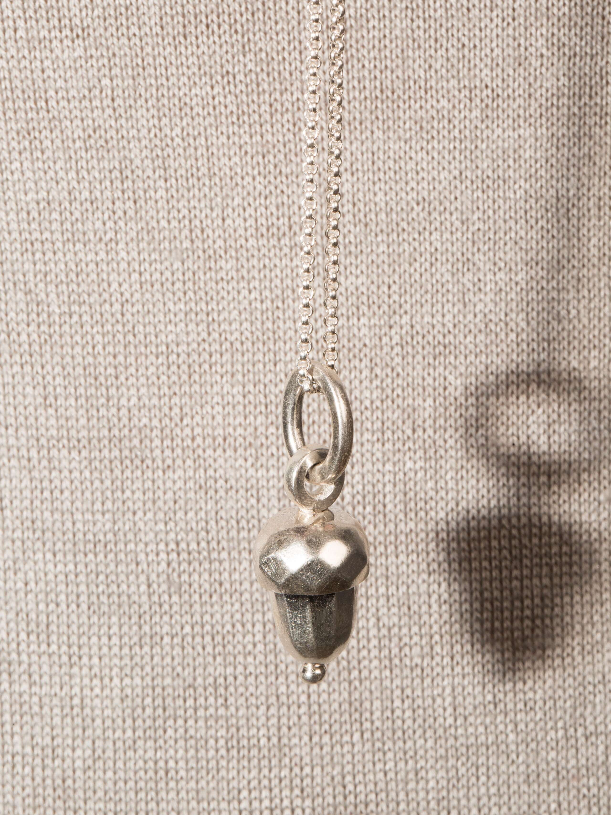 acorn pendant 