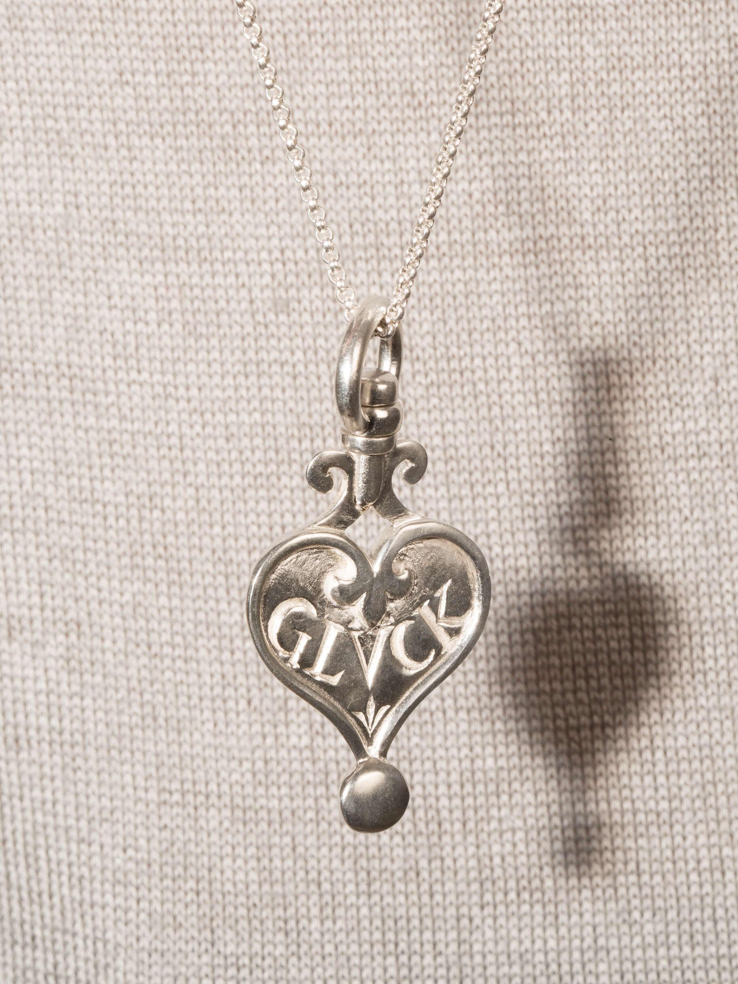 luck pendant 