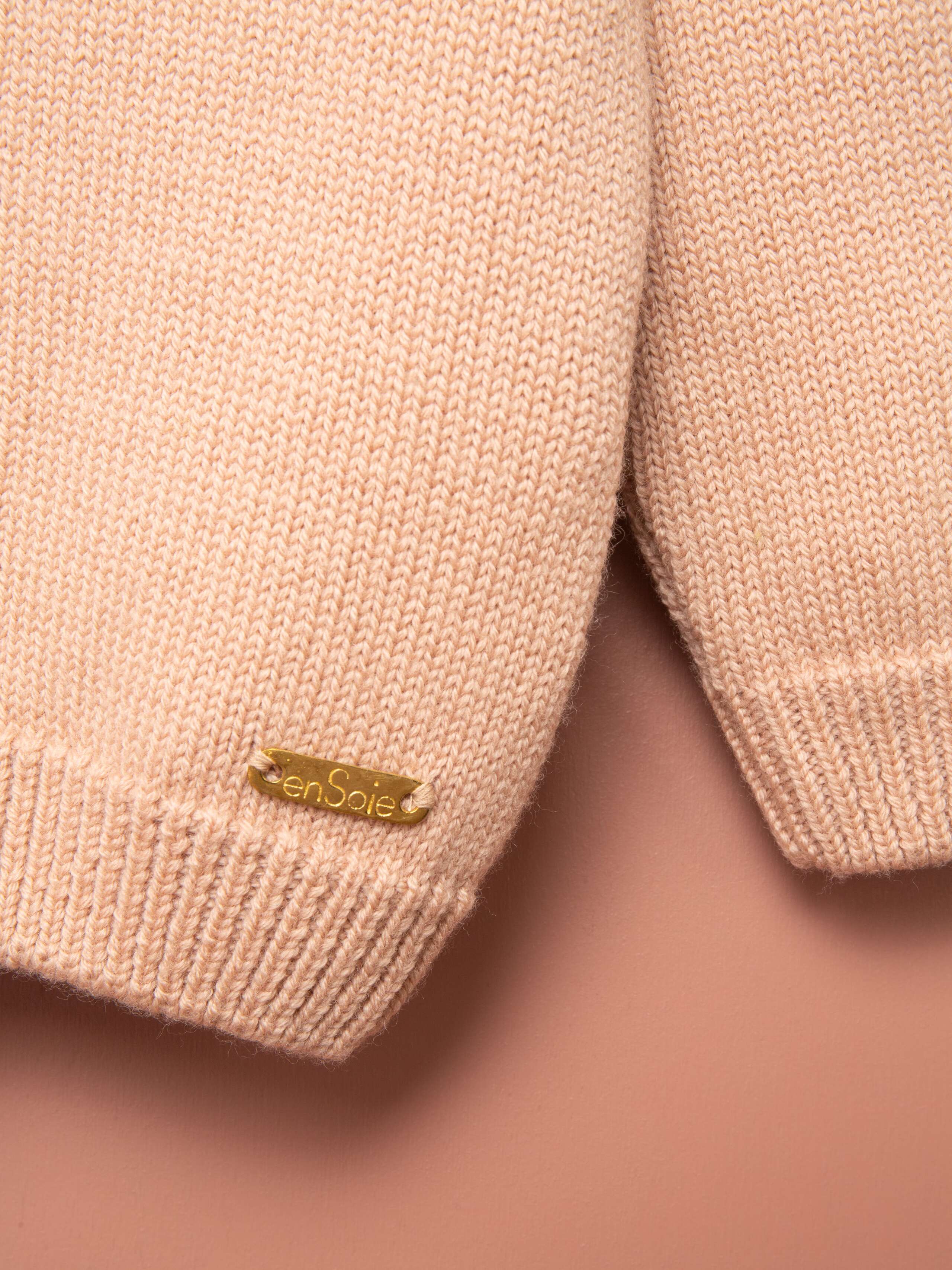knitted cardigan 