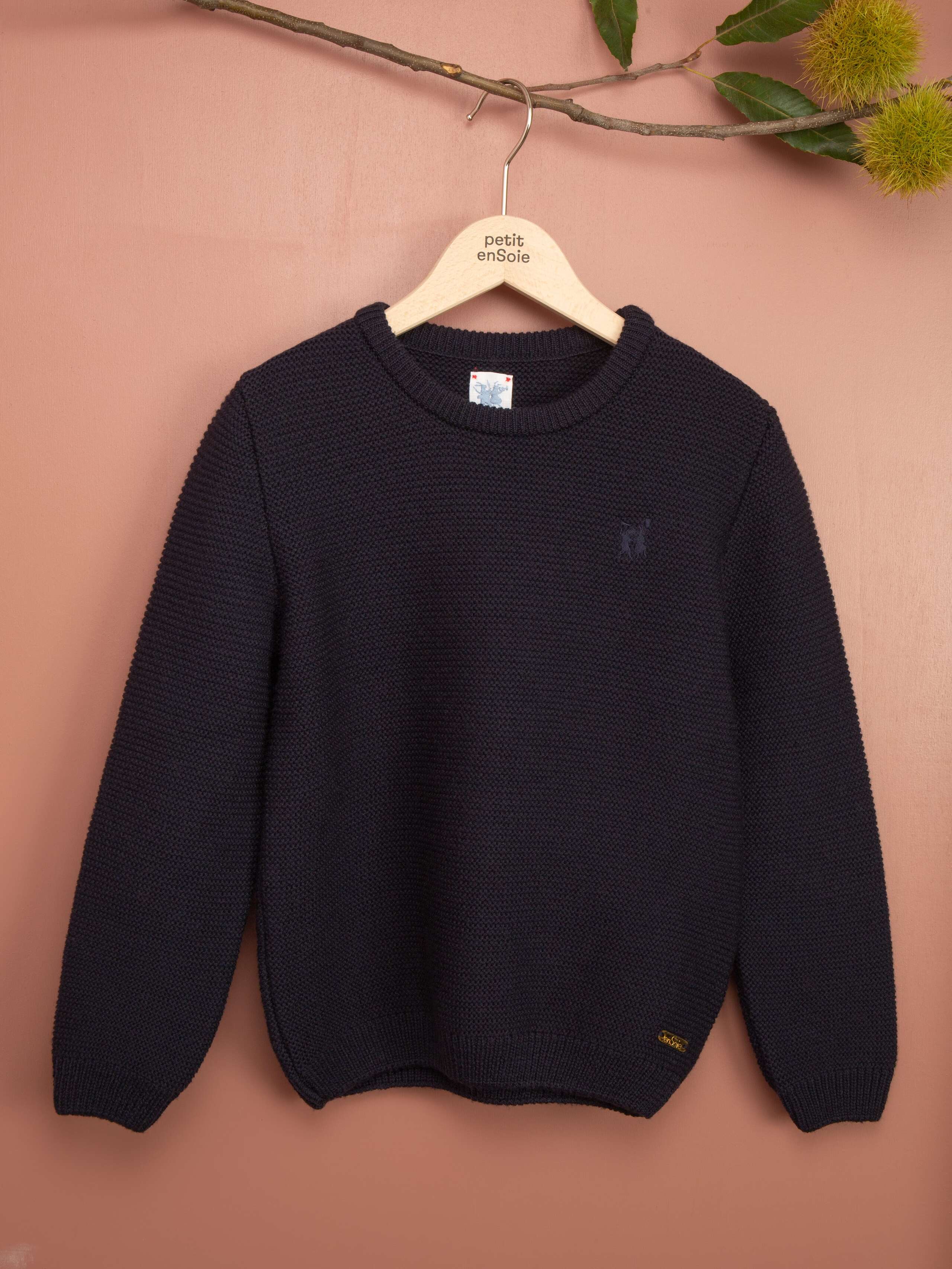 knitted sweater 