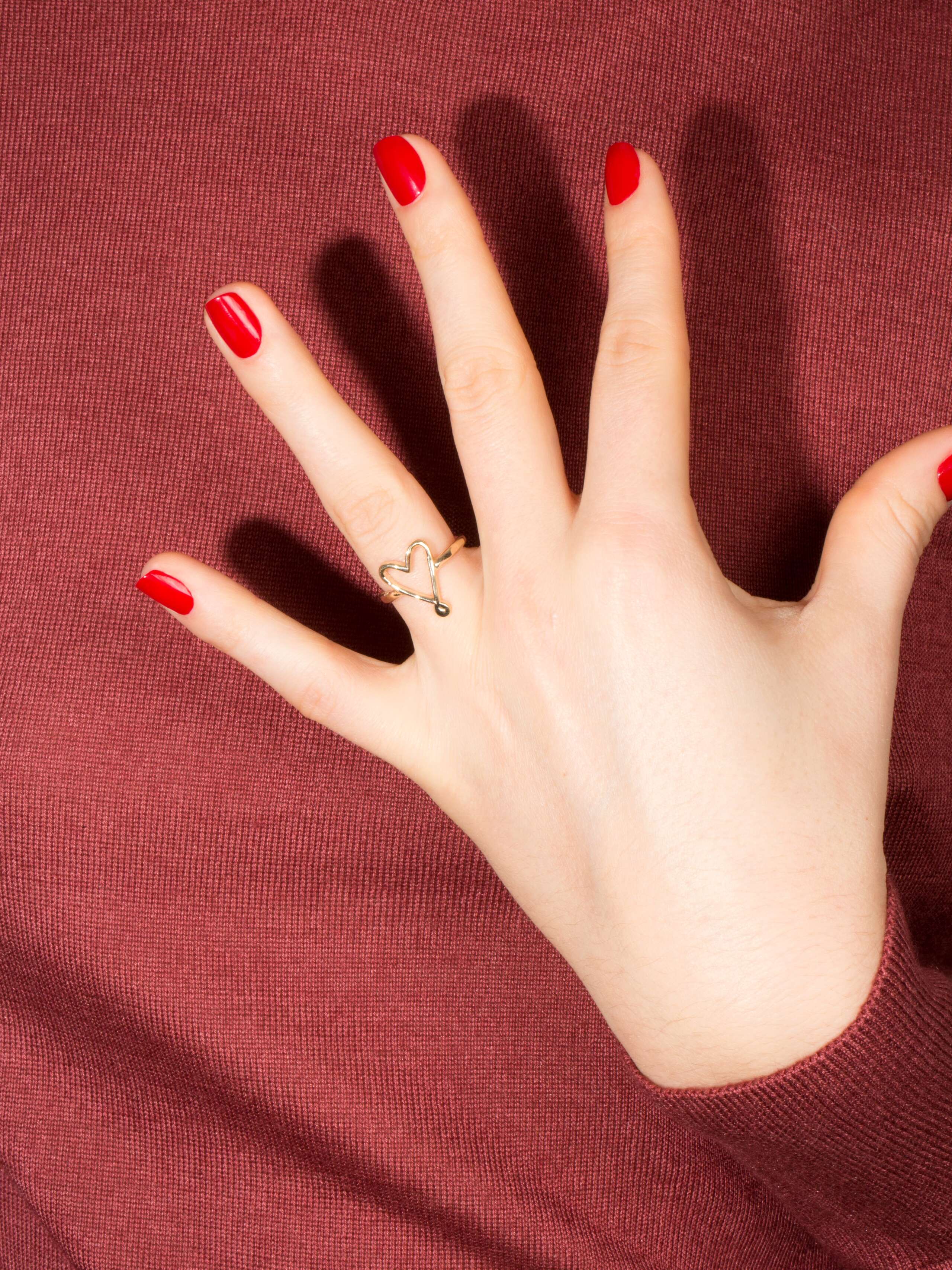 alma heart fingerring 