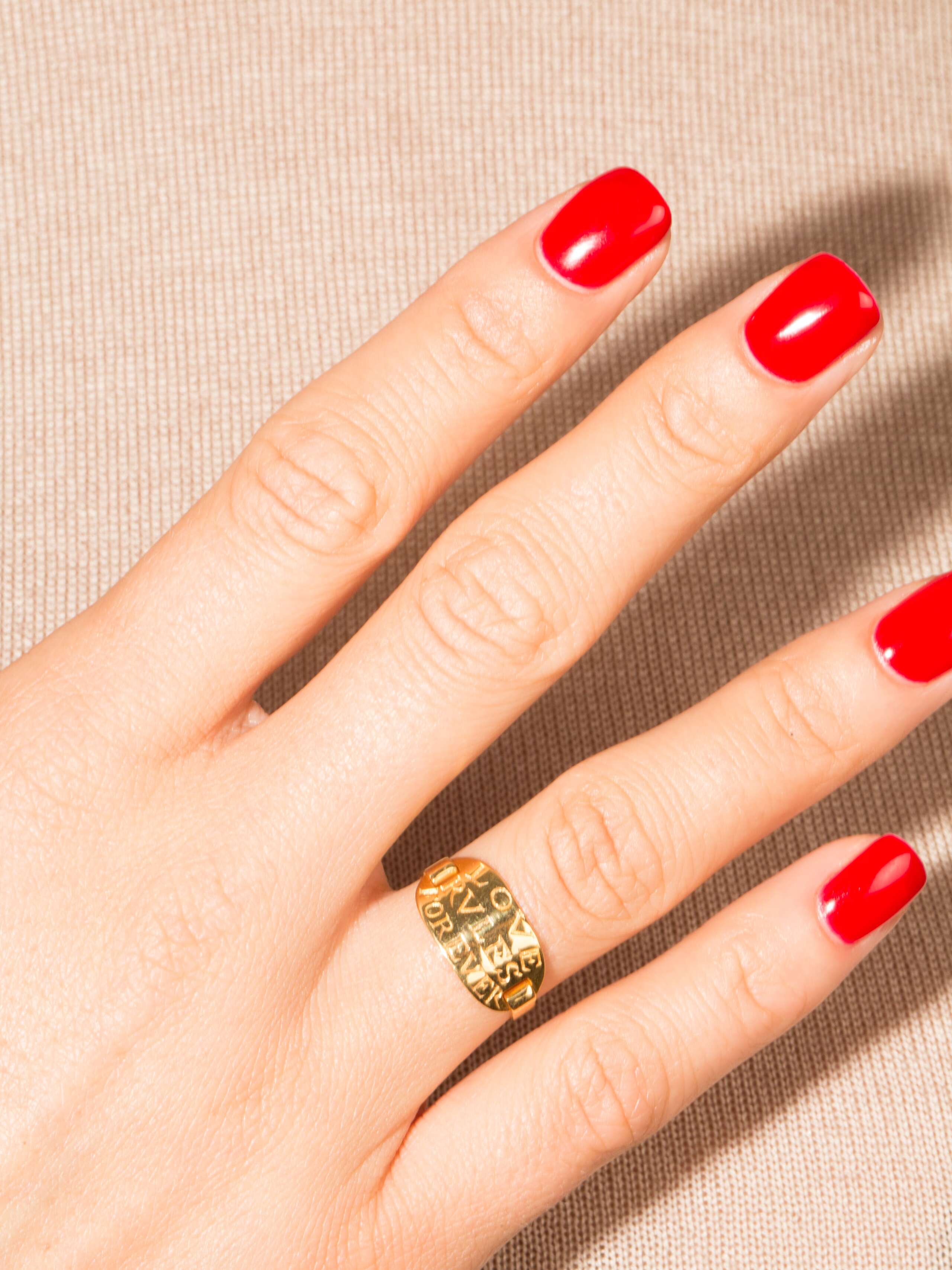 love rules forever tag ring