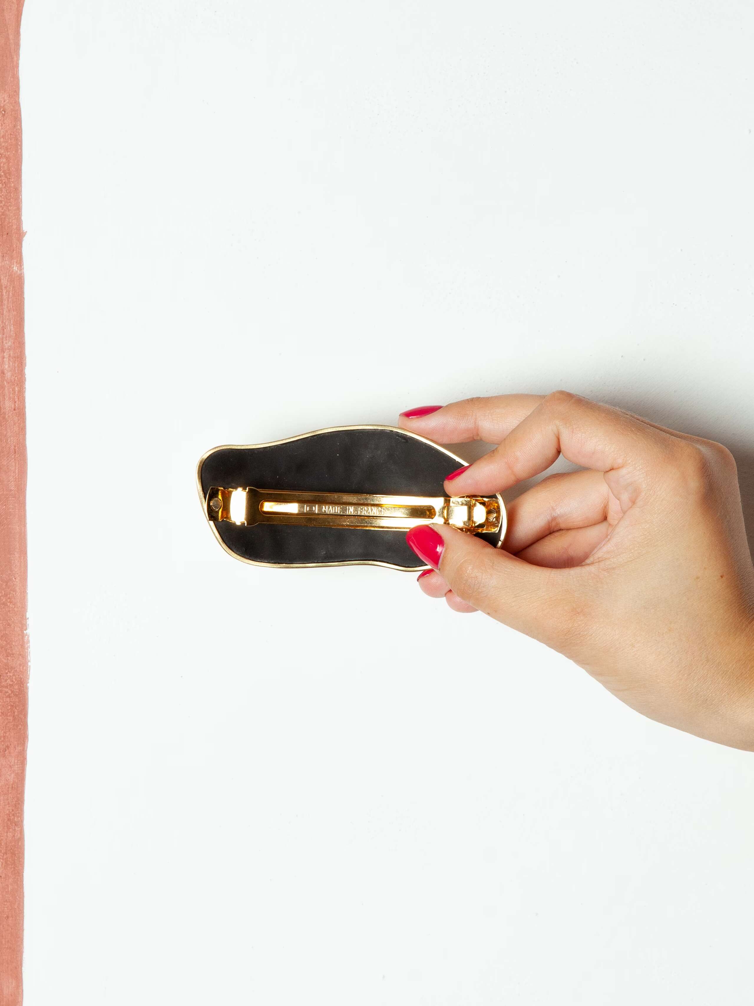 Shape hair clip 