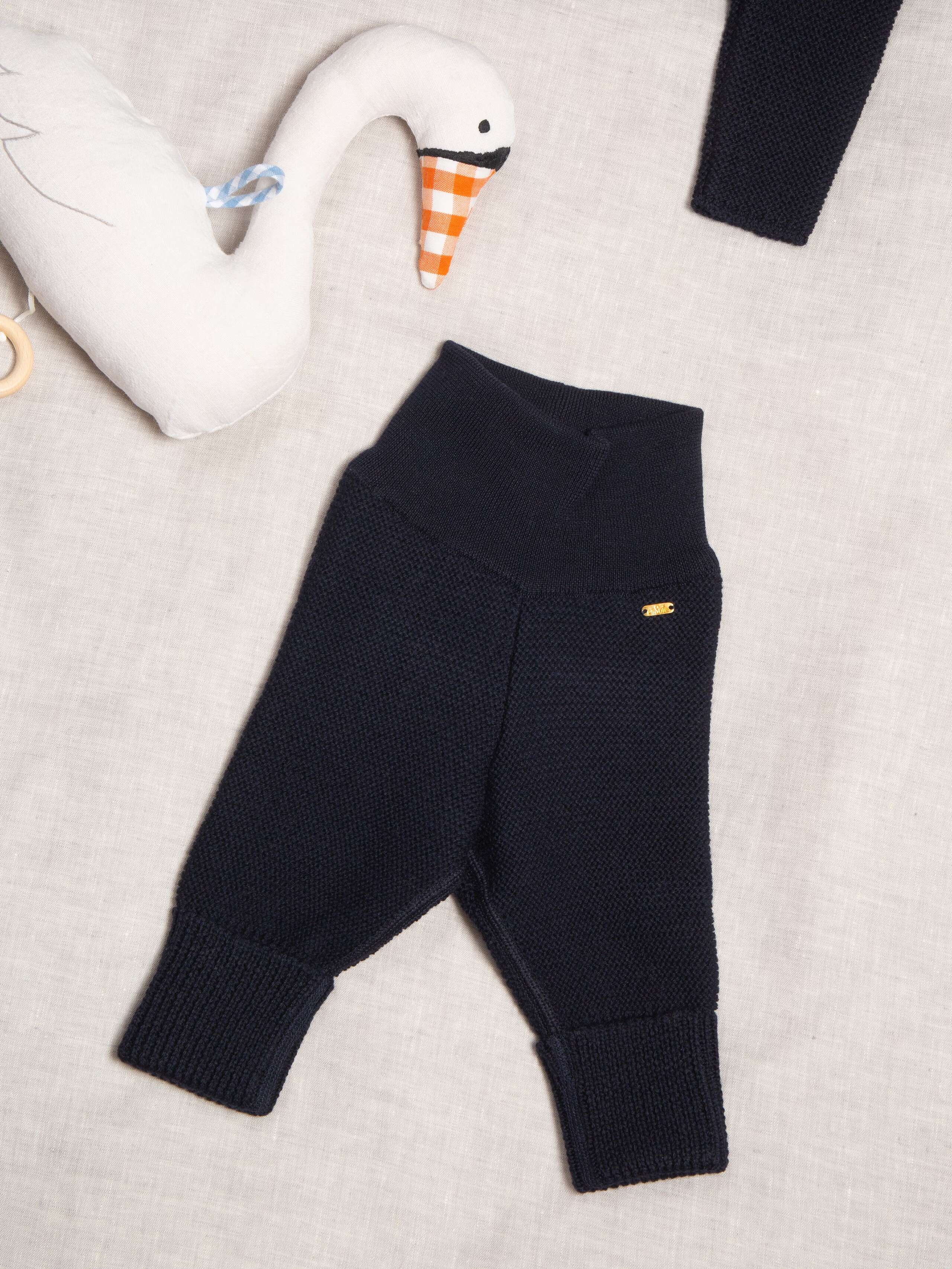 Knitted baby leggings 