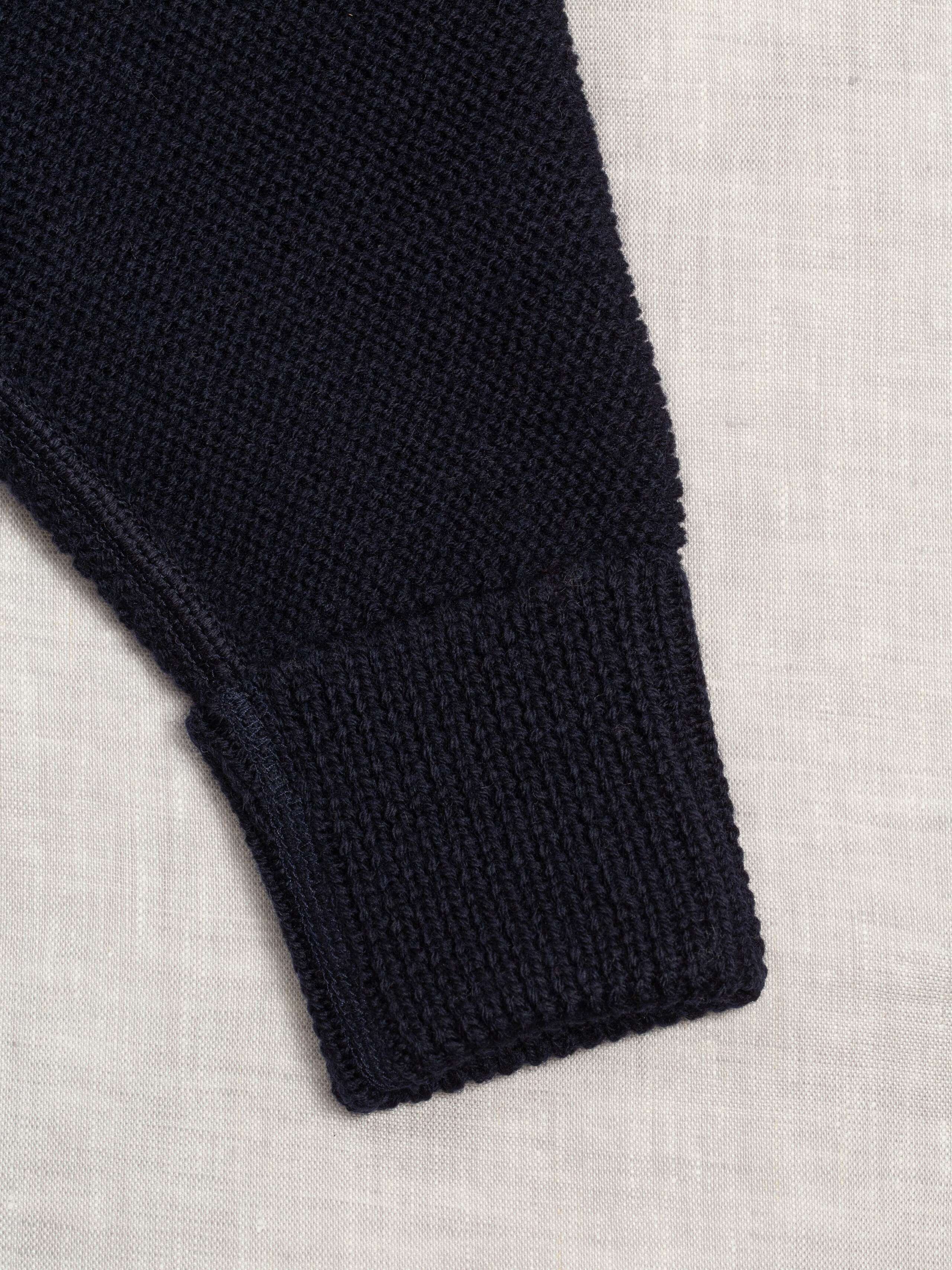 Knitted baby leggings 