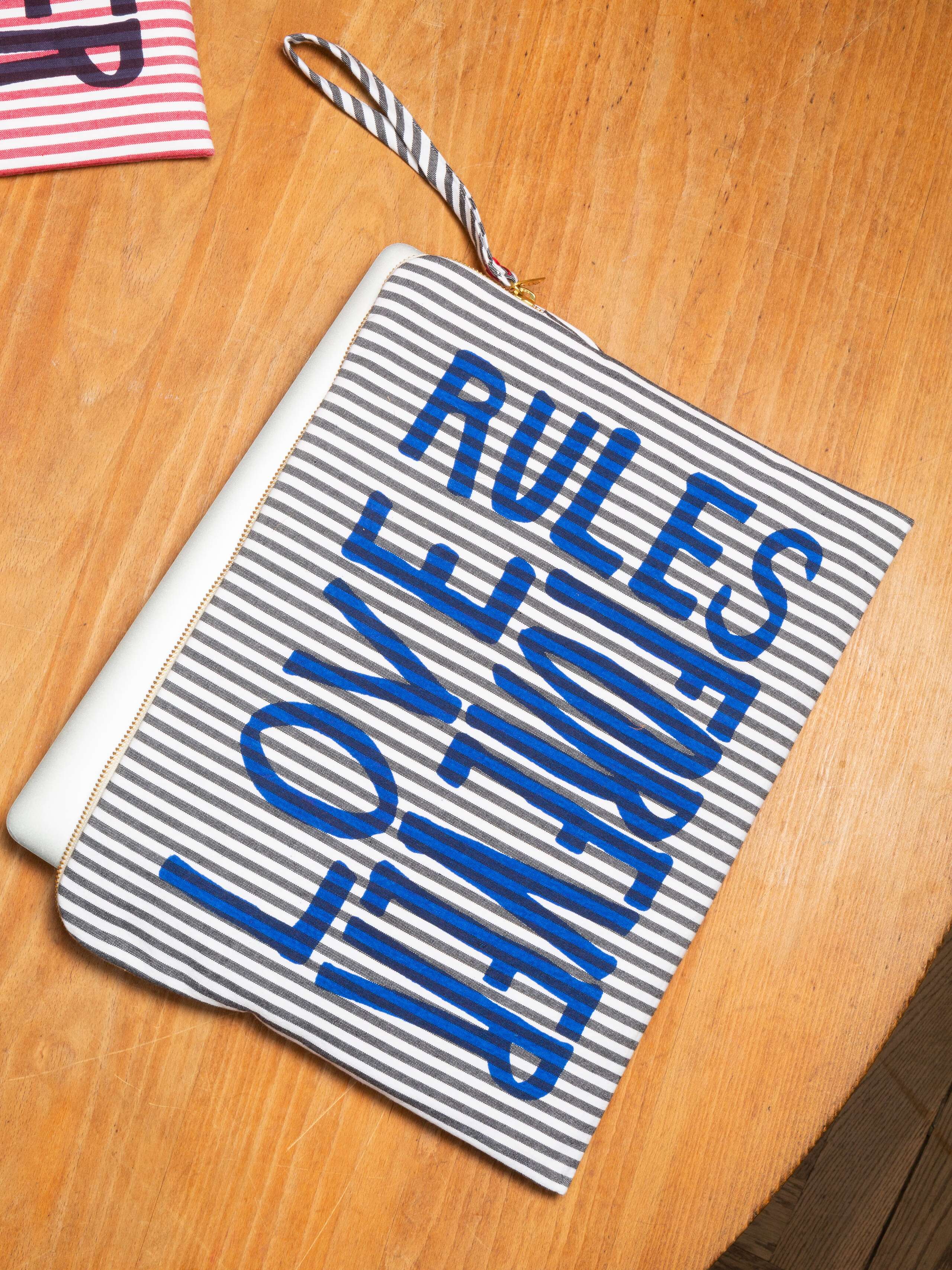 Laptop pouch 