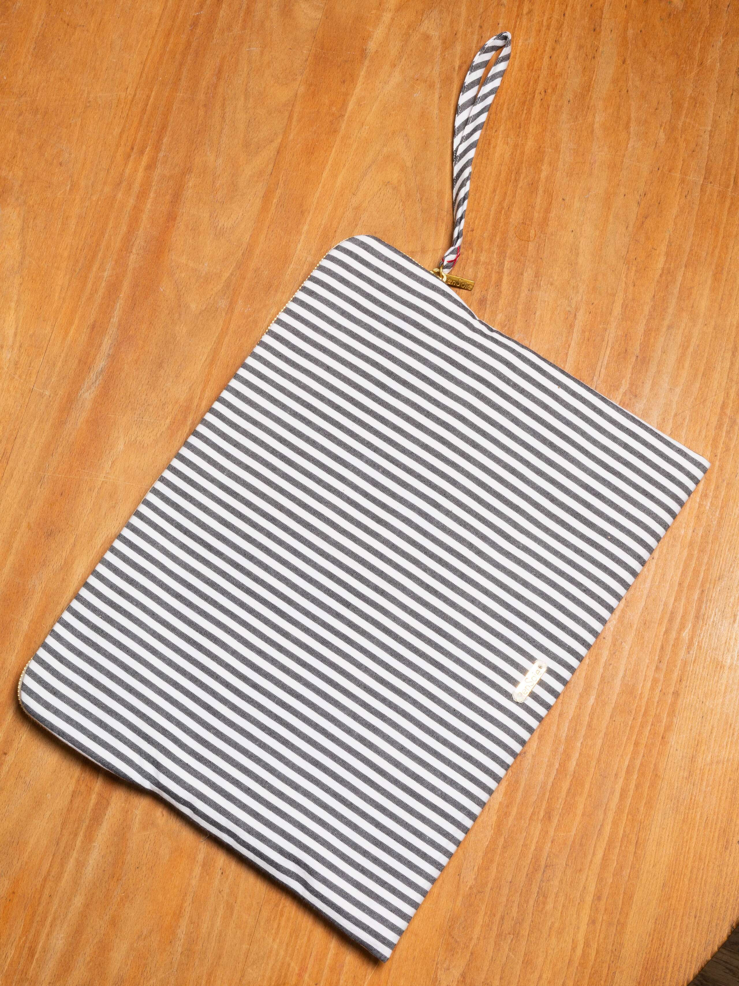 Laptop pouch 