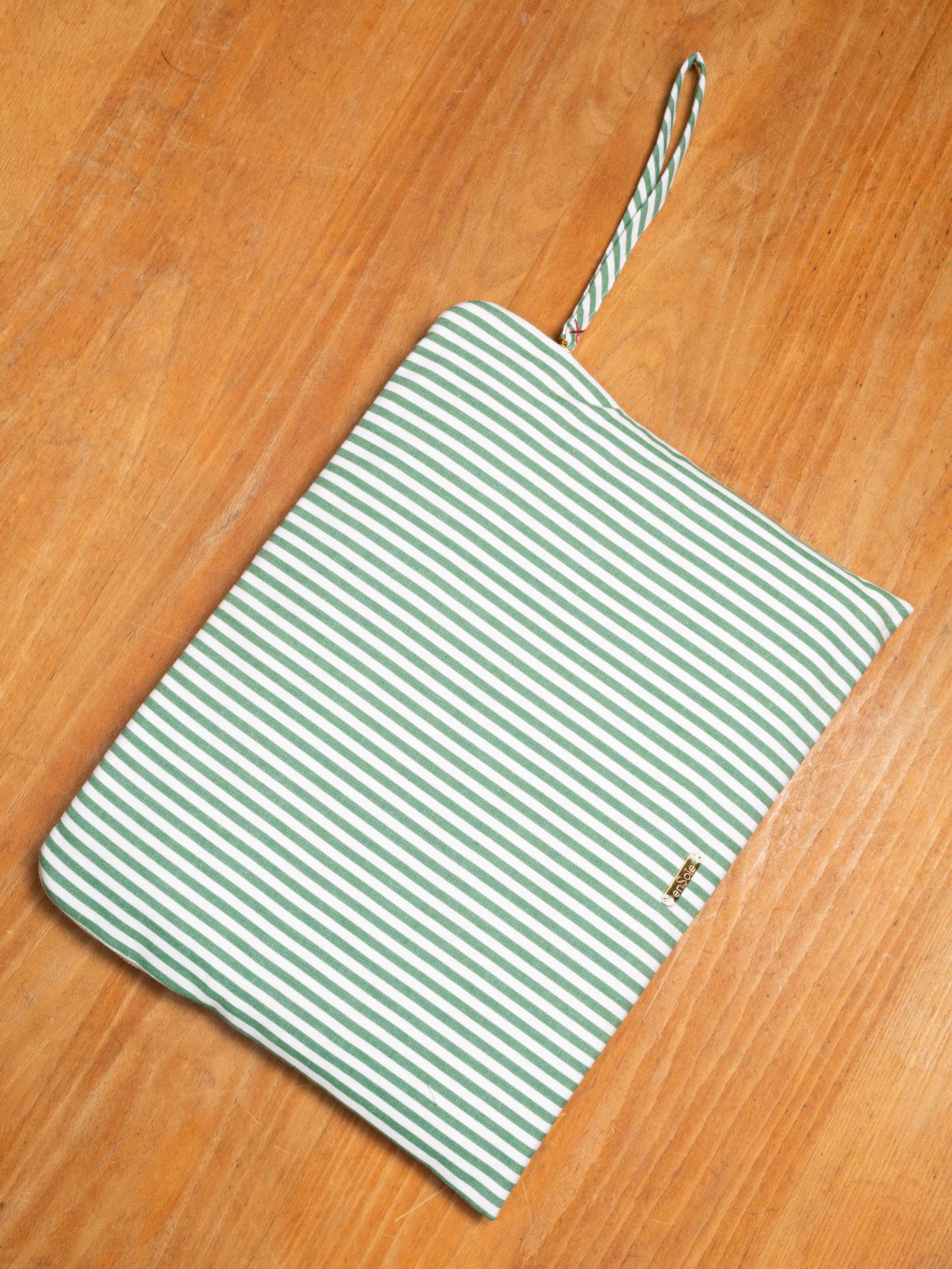 Laptop pouch 