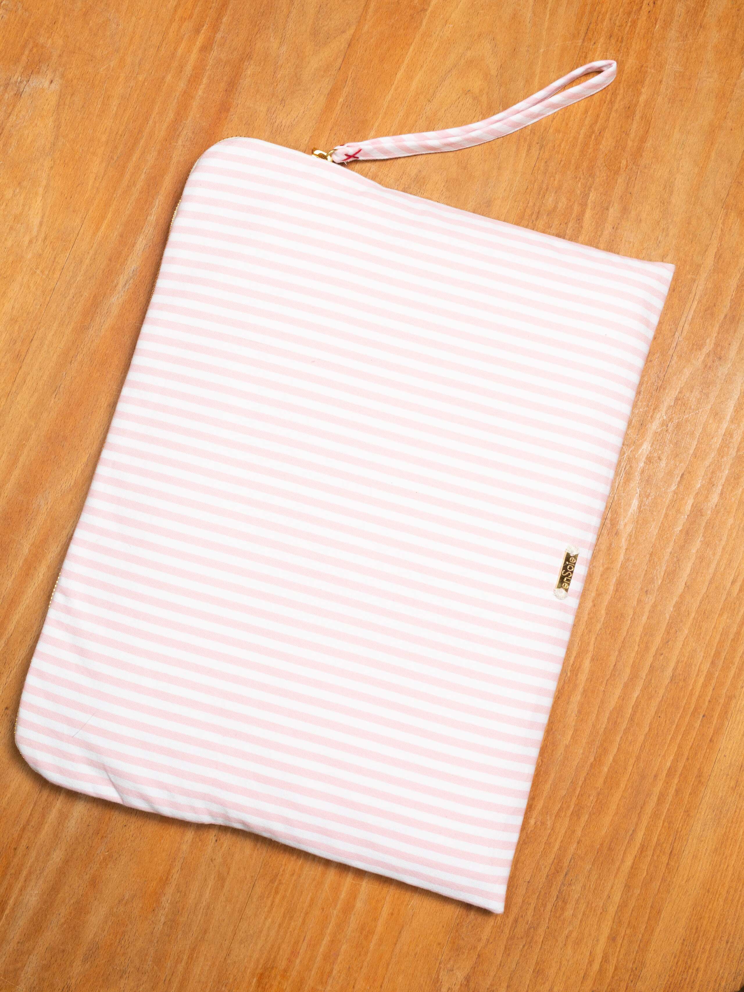Laptop pouch 