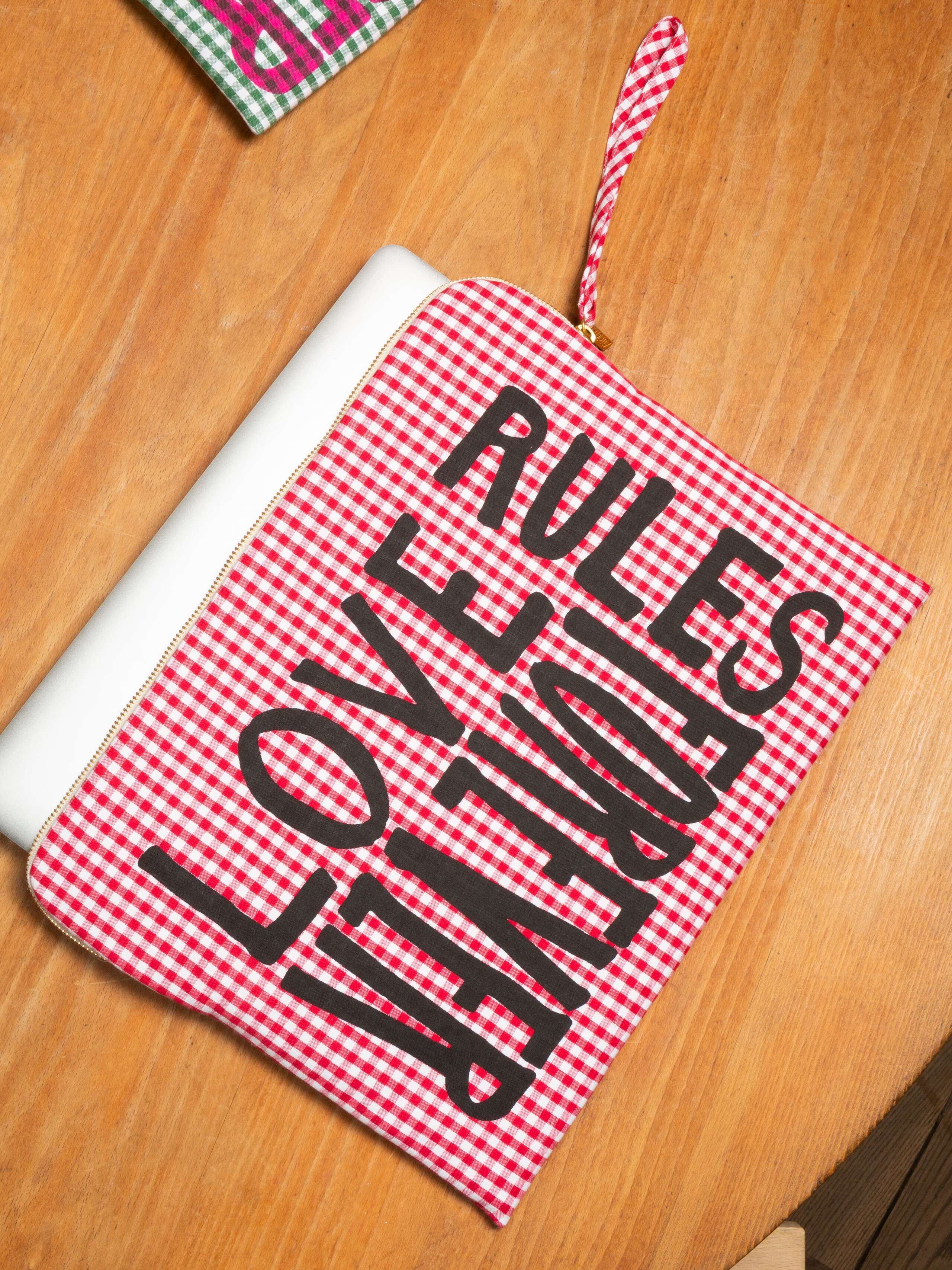 Laptop pouch 
