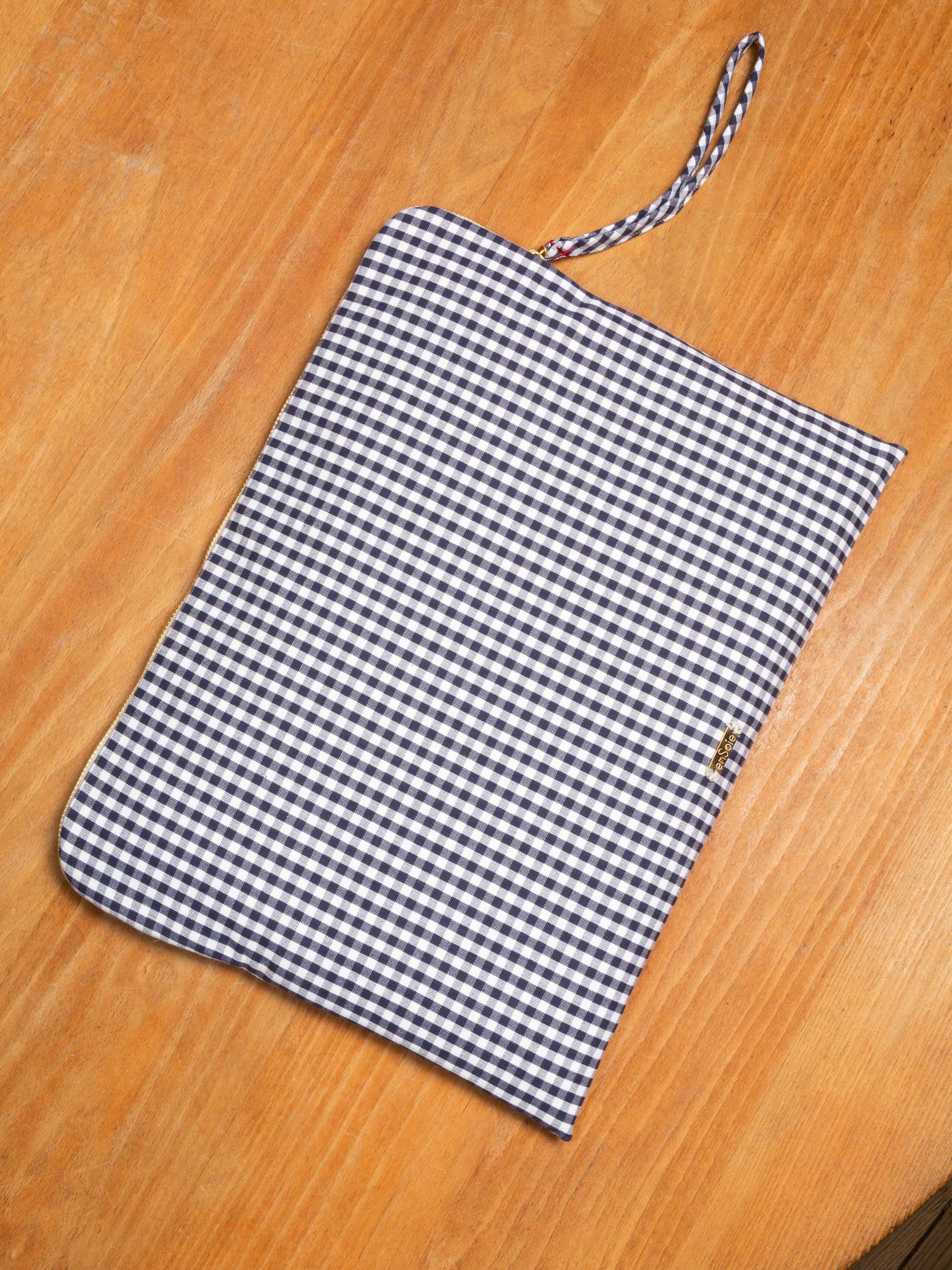 Laptop pouch 