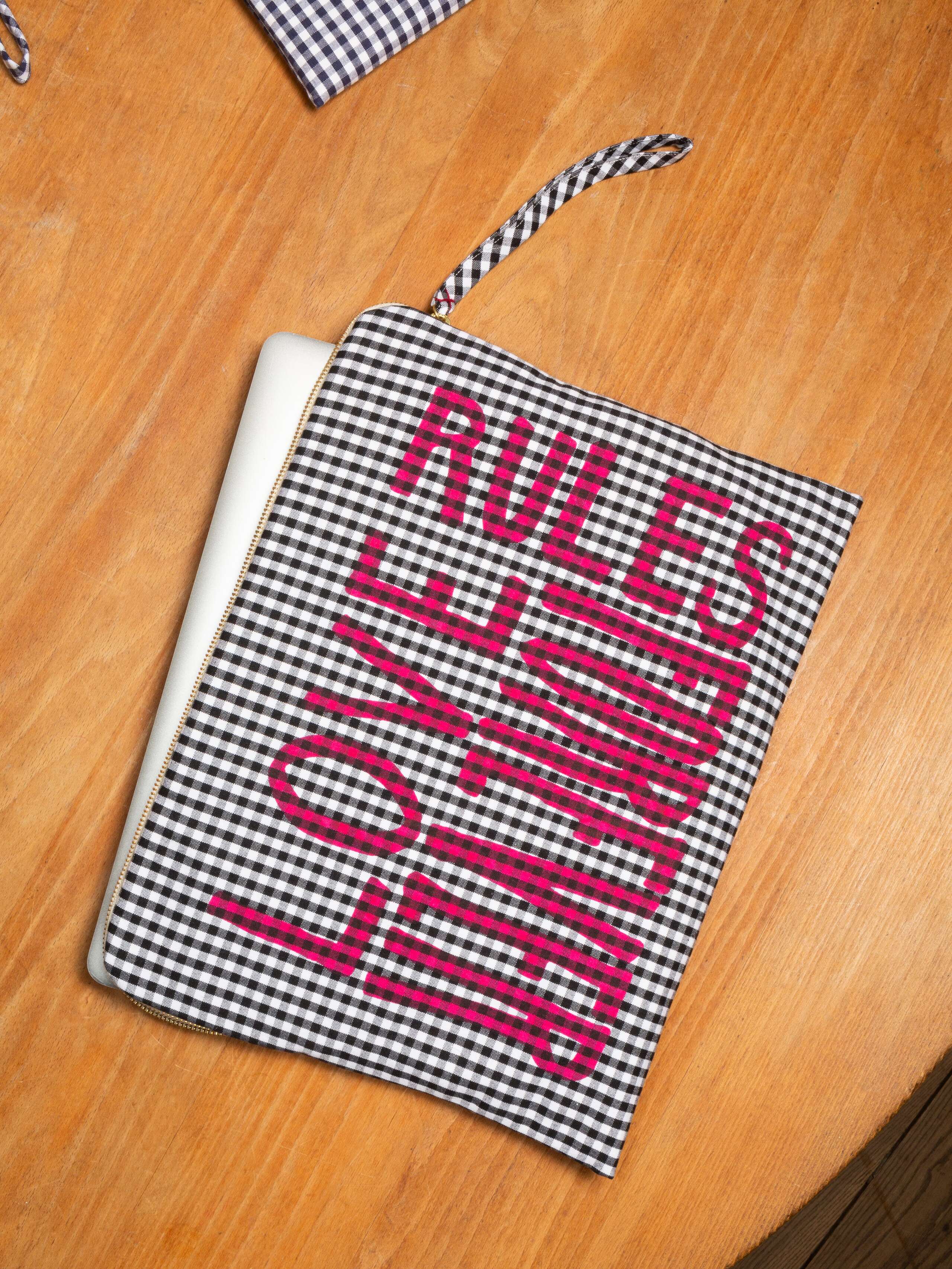 Laptop pouch 