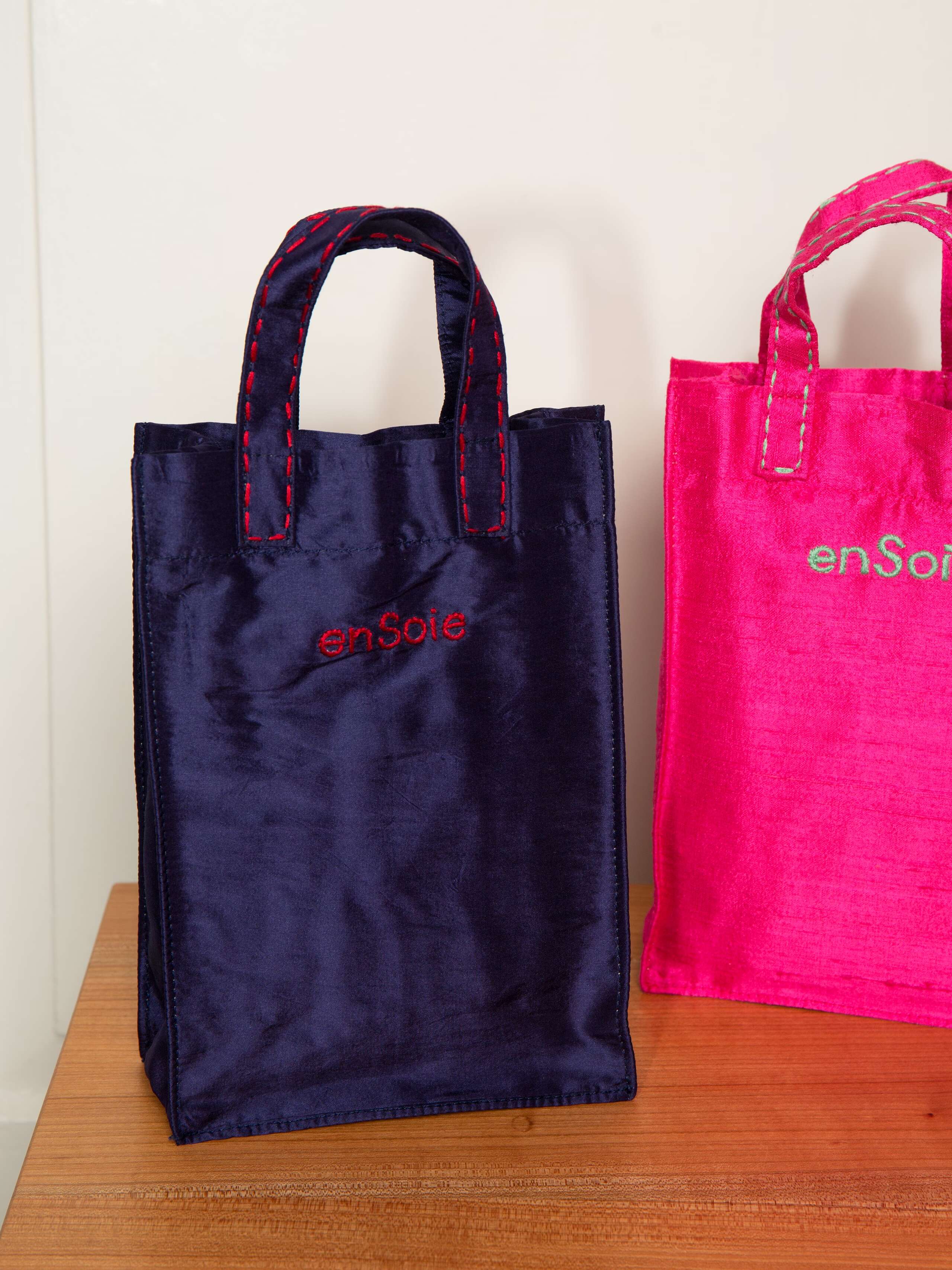 Cabas bag micro doupion