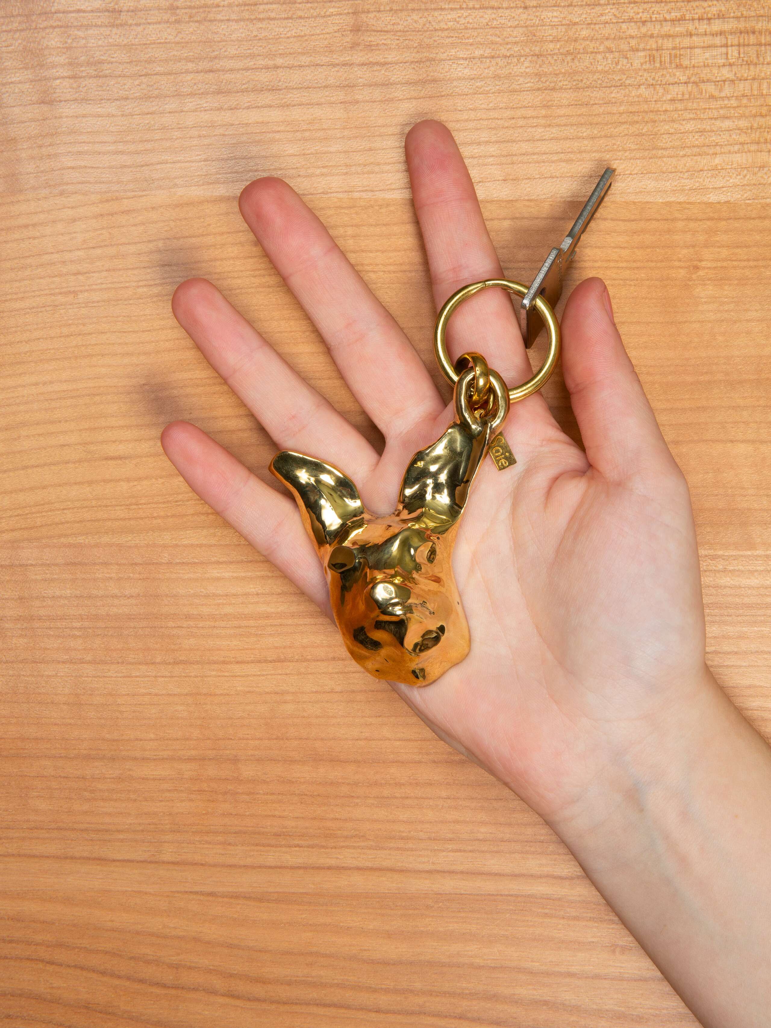 rabbit brass keychain 