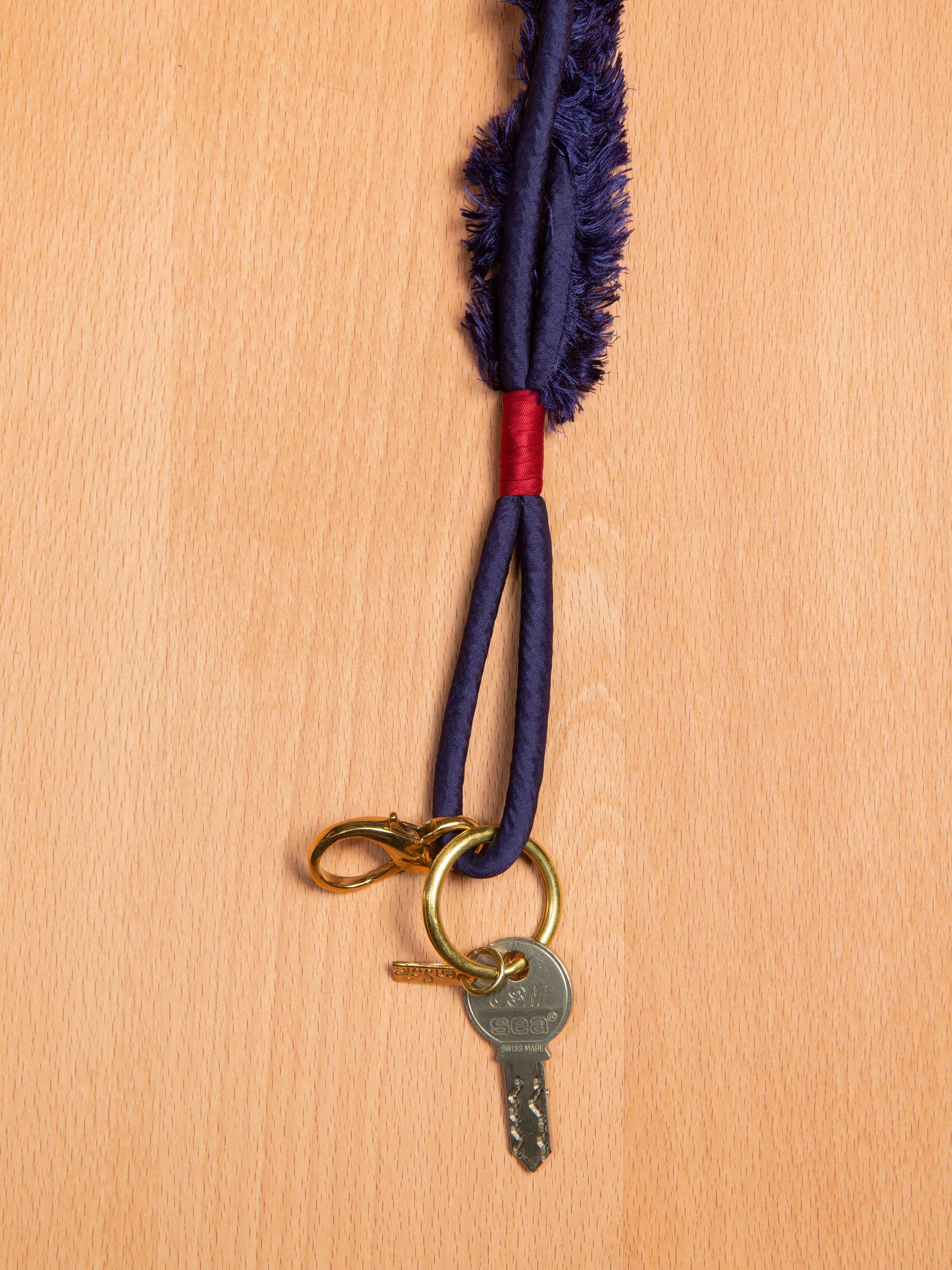 Fringes keychain doupion 