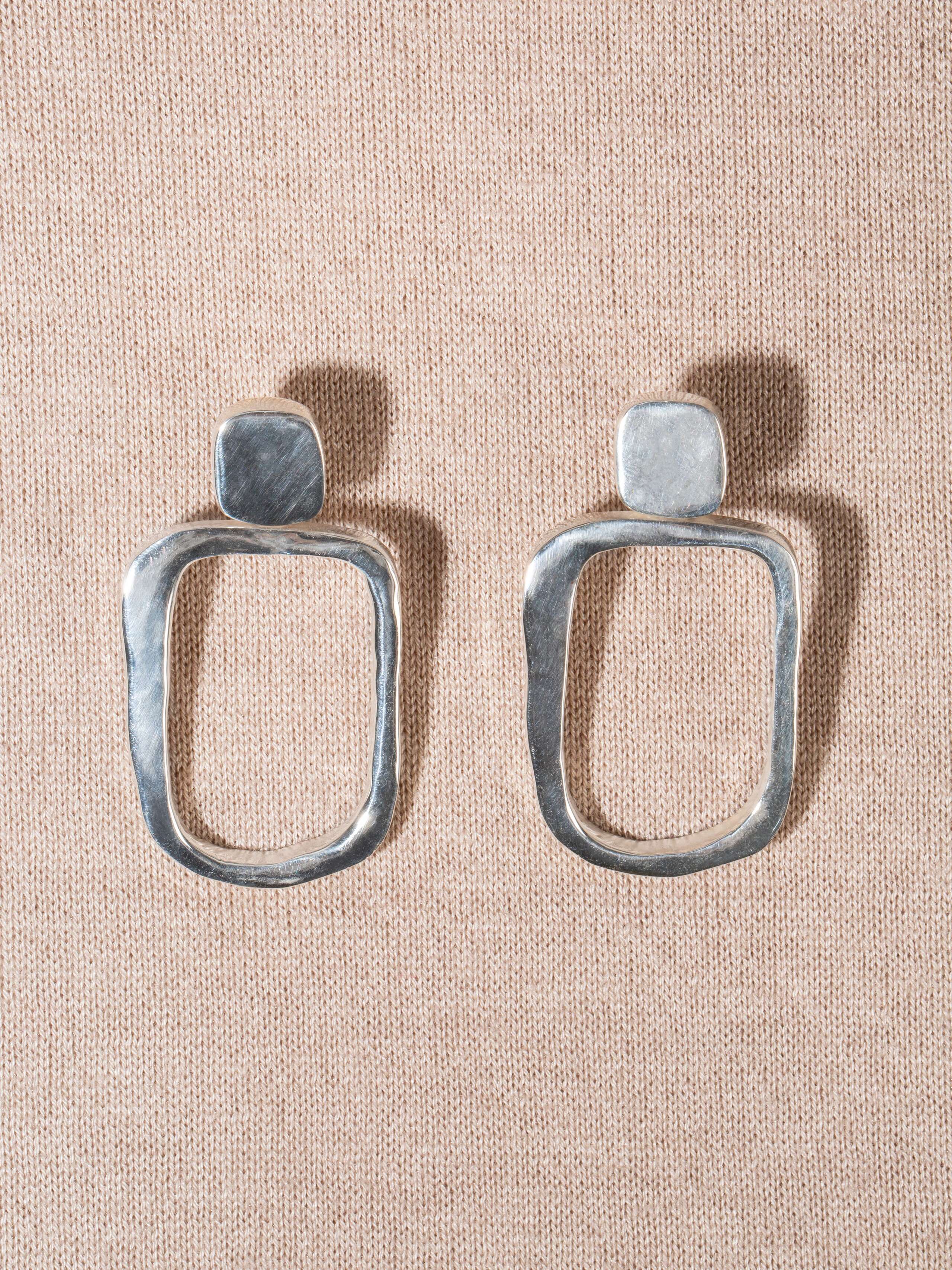 Frame Ear Studs S