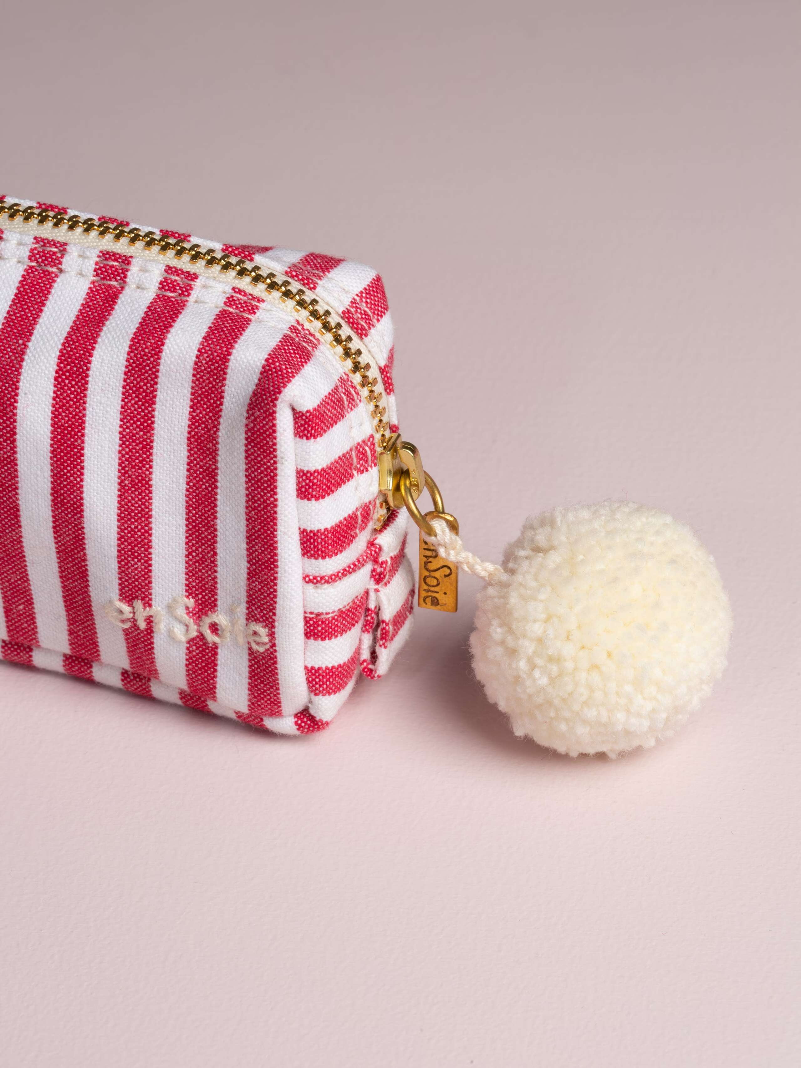 Linda toiletry case