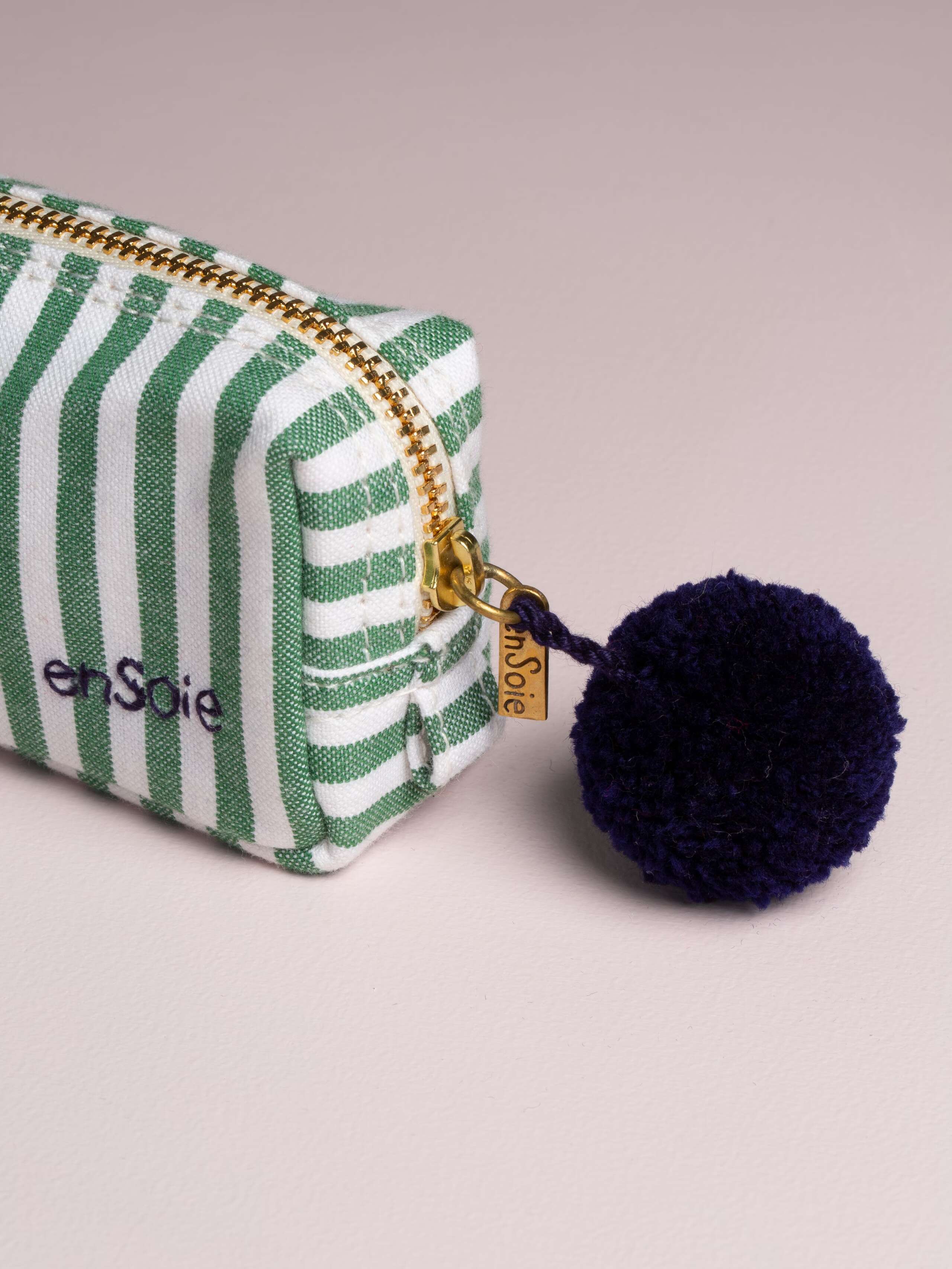 Linda toiletry case