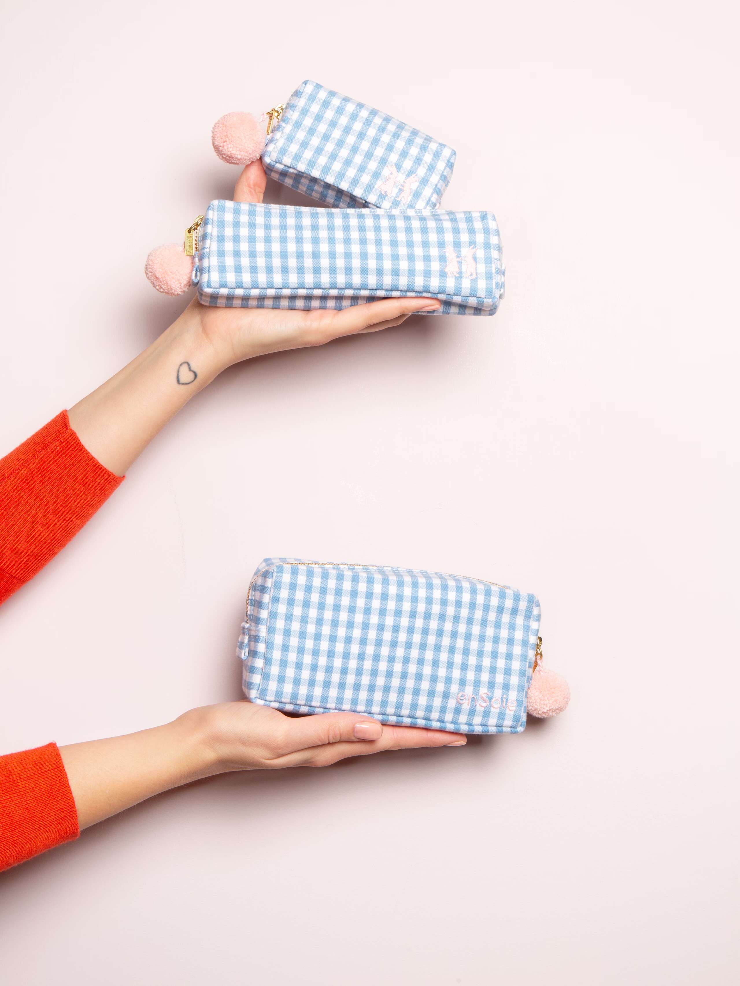 Linda toiletry case