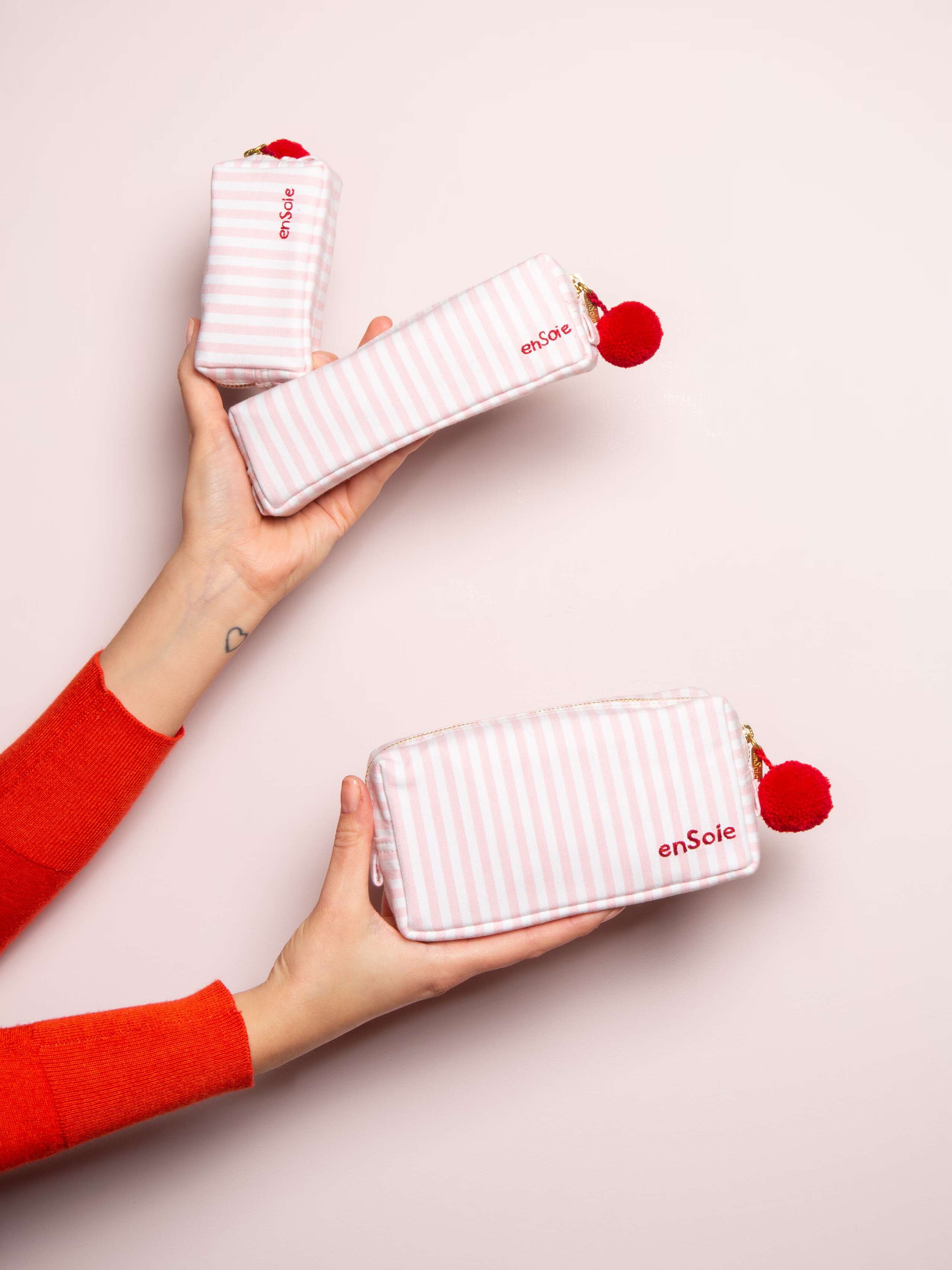 Linda toiletry case