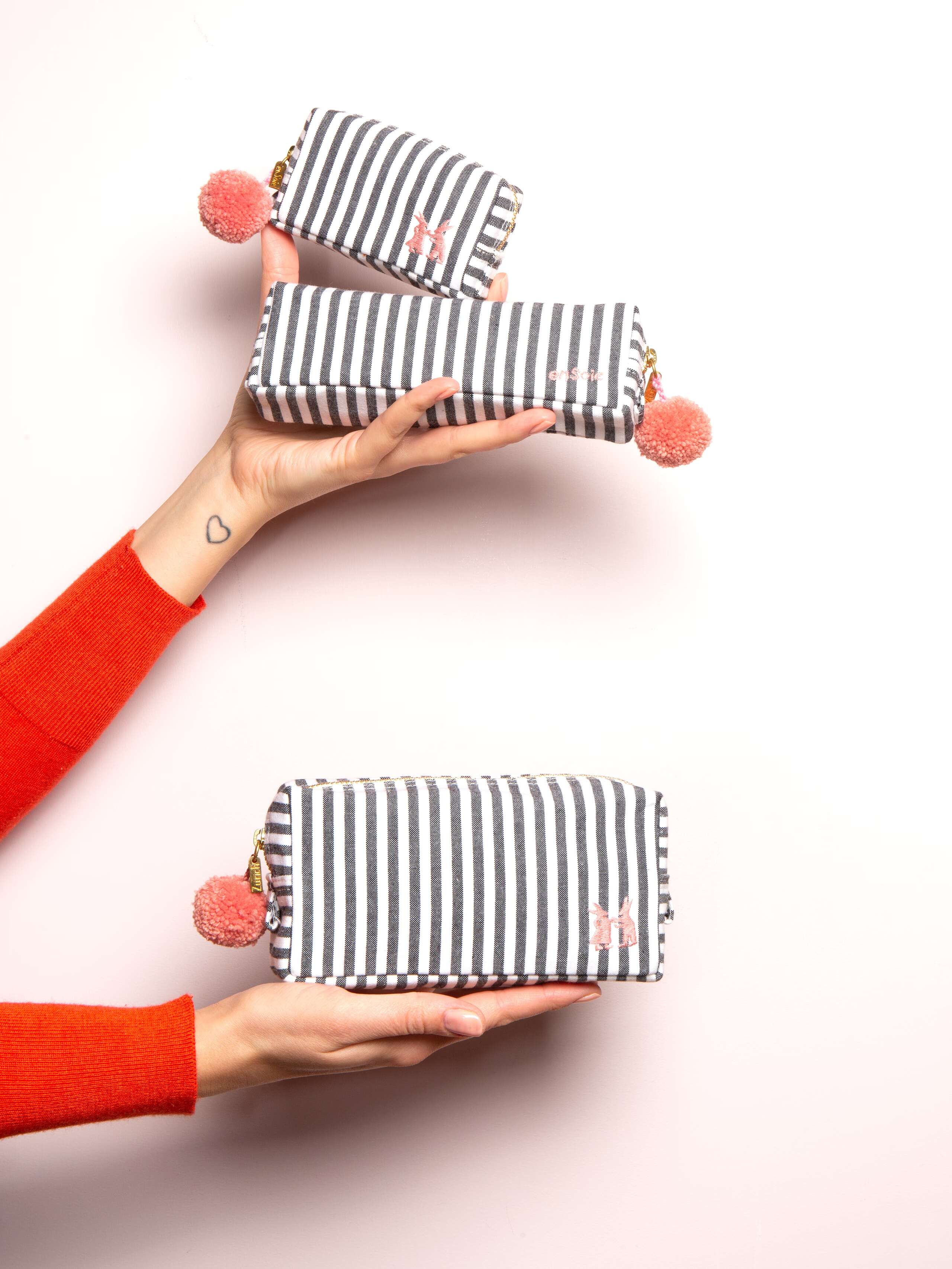 Linda toiletry case