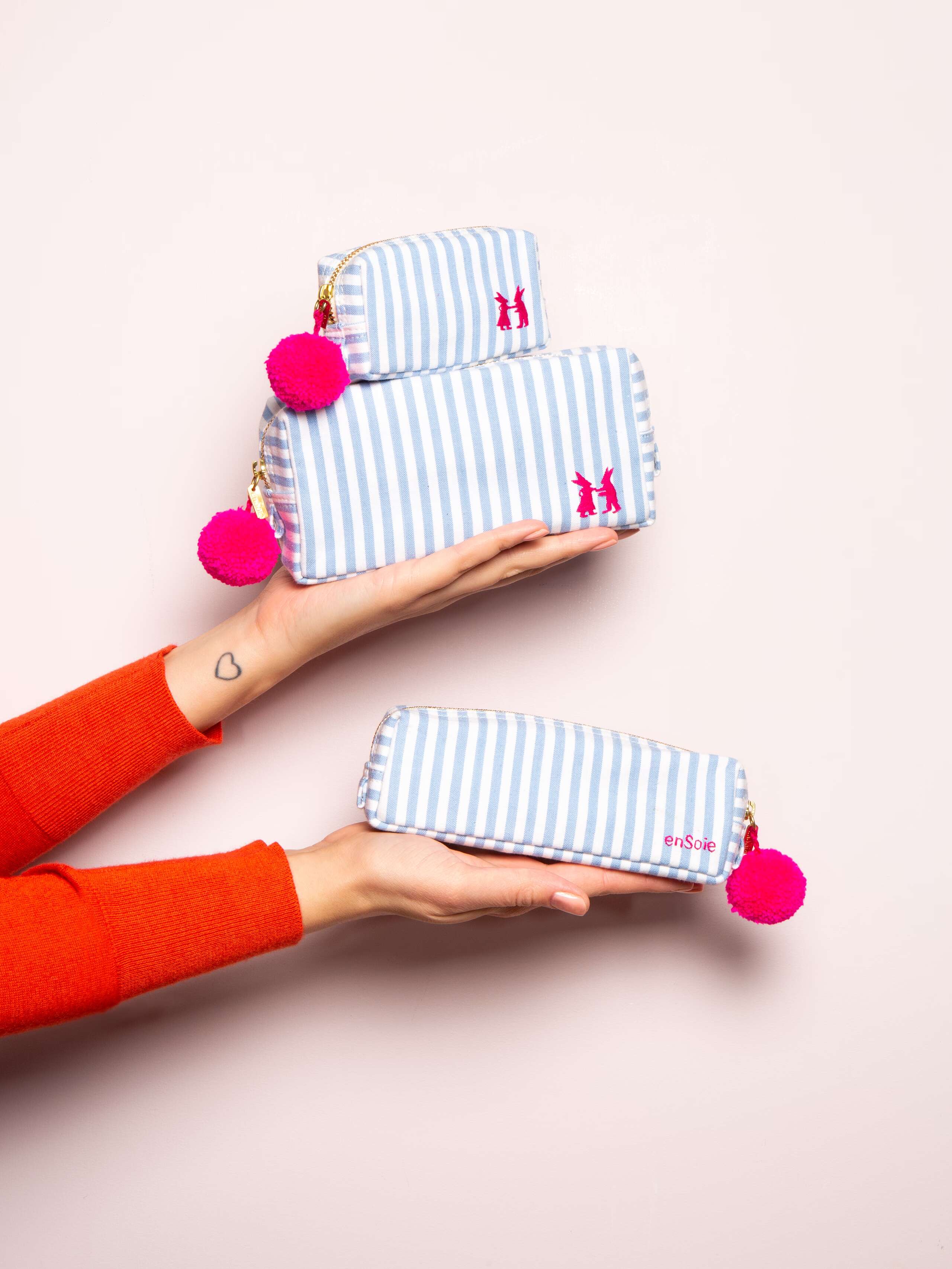Linda toiletry case