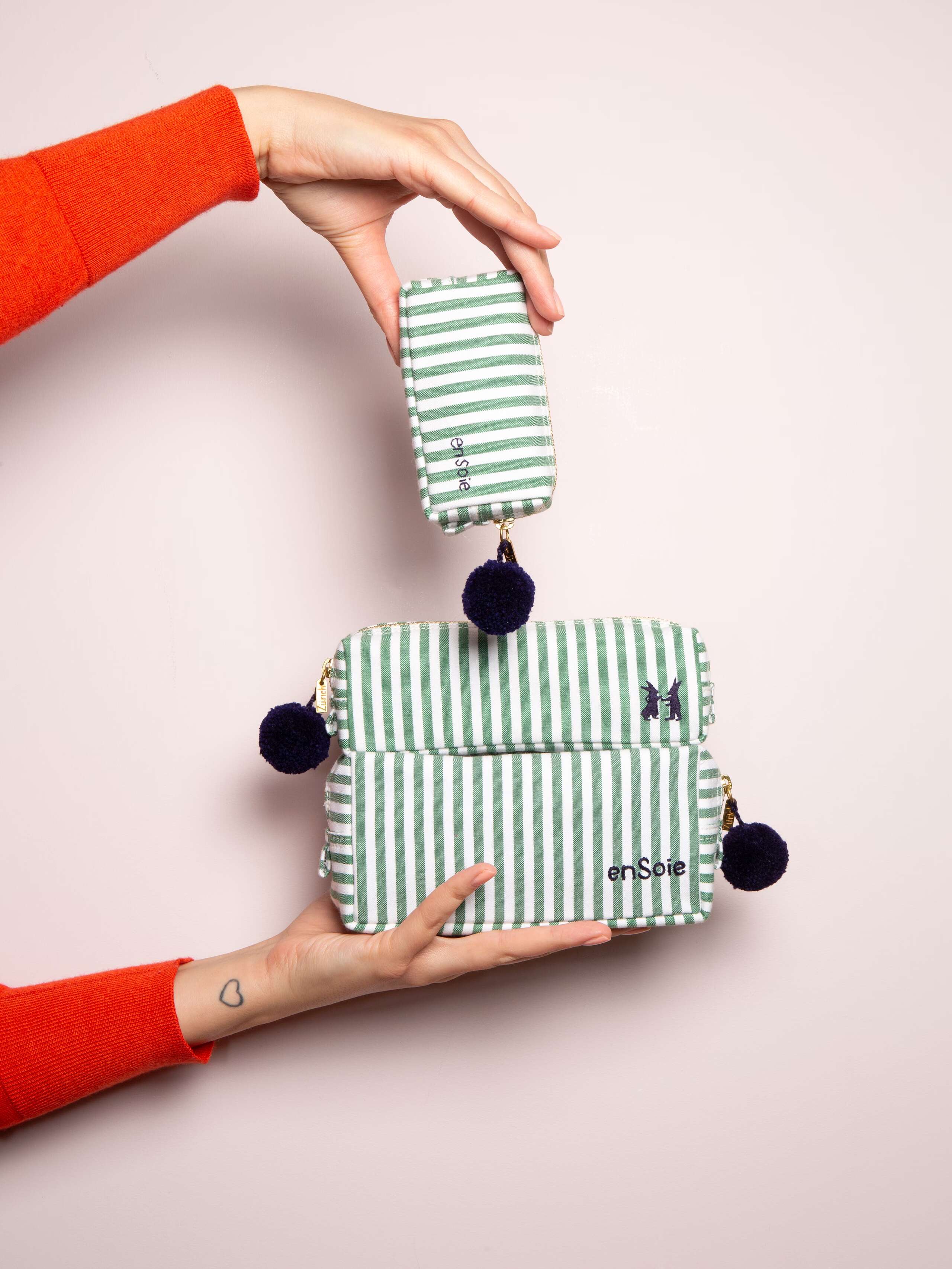 Linda toiletry case