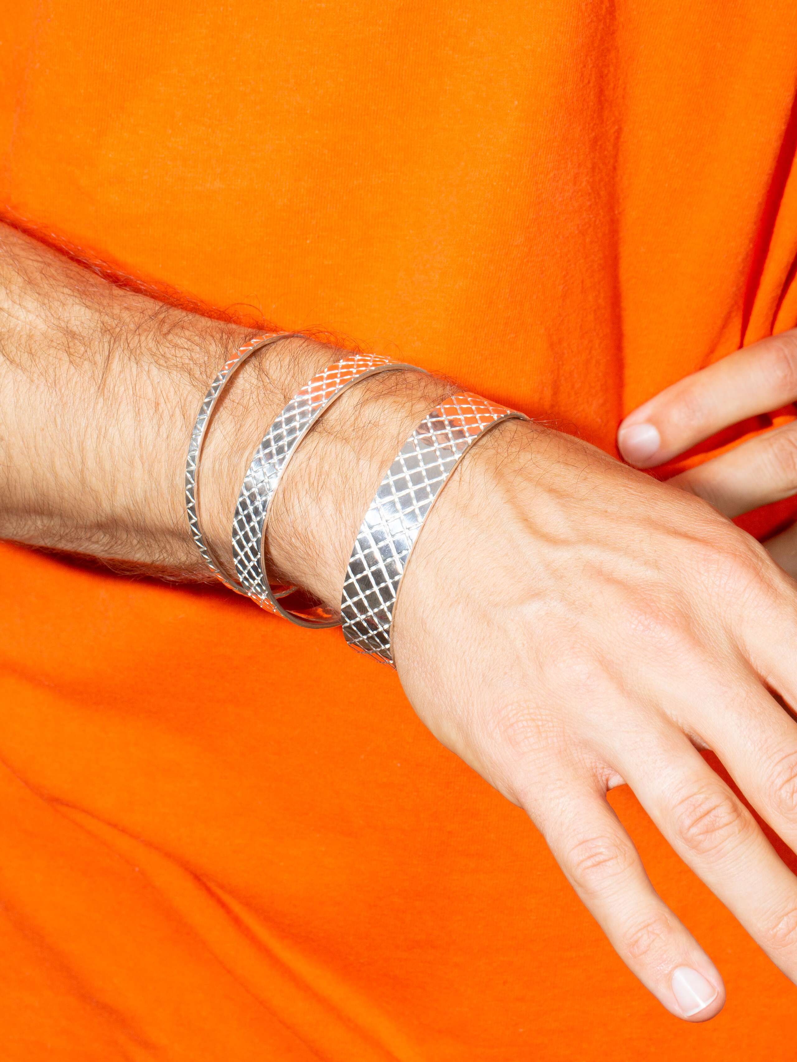 dagna stitched bangles