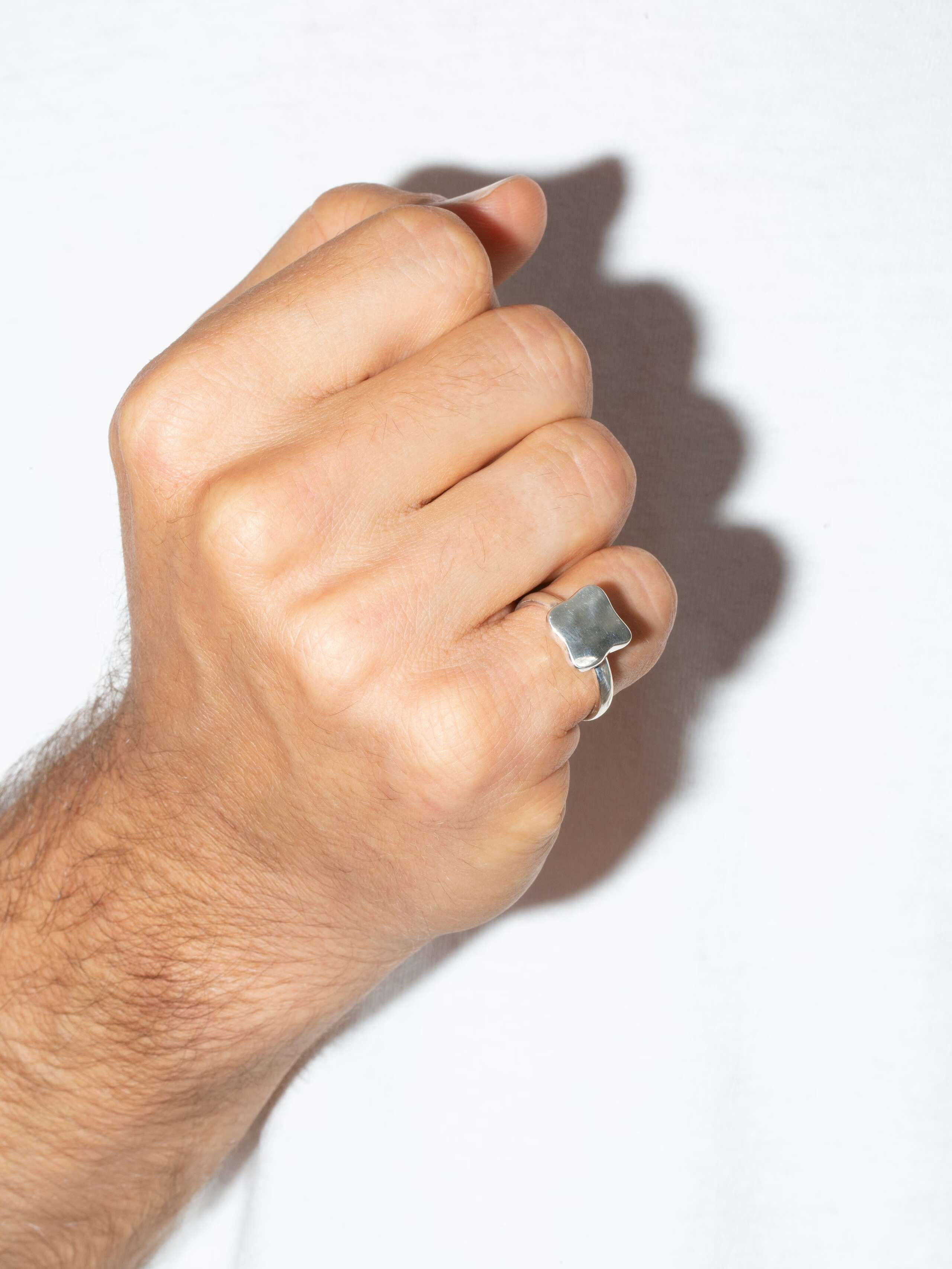 amorph ring