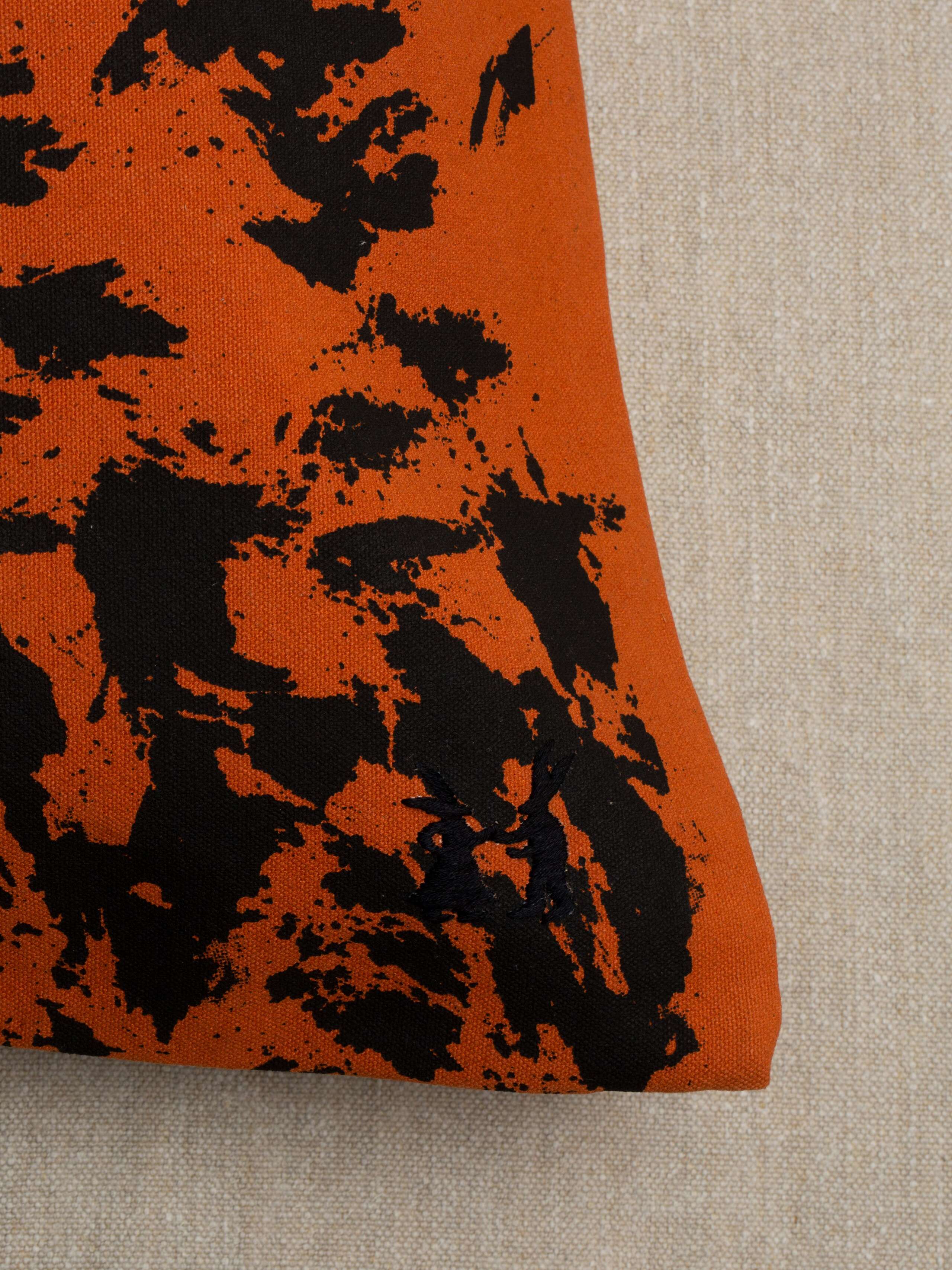 Animal kingdom pillow cover