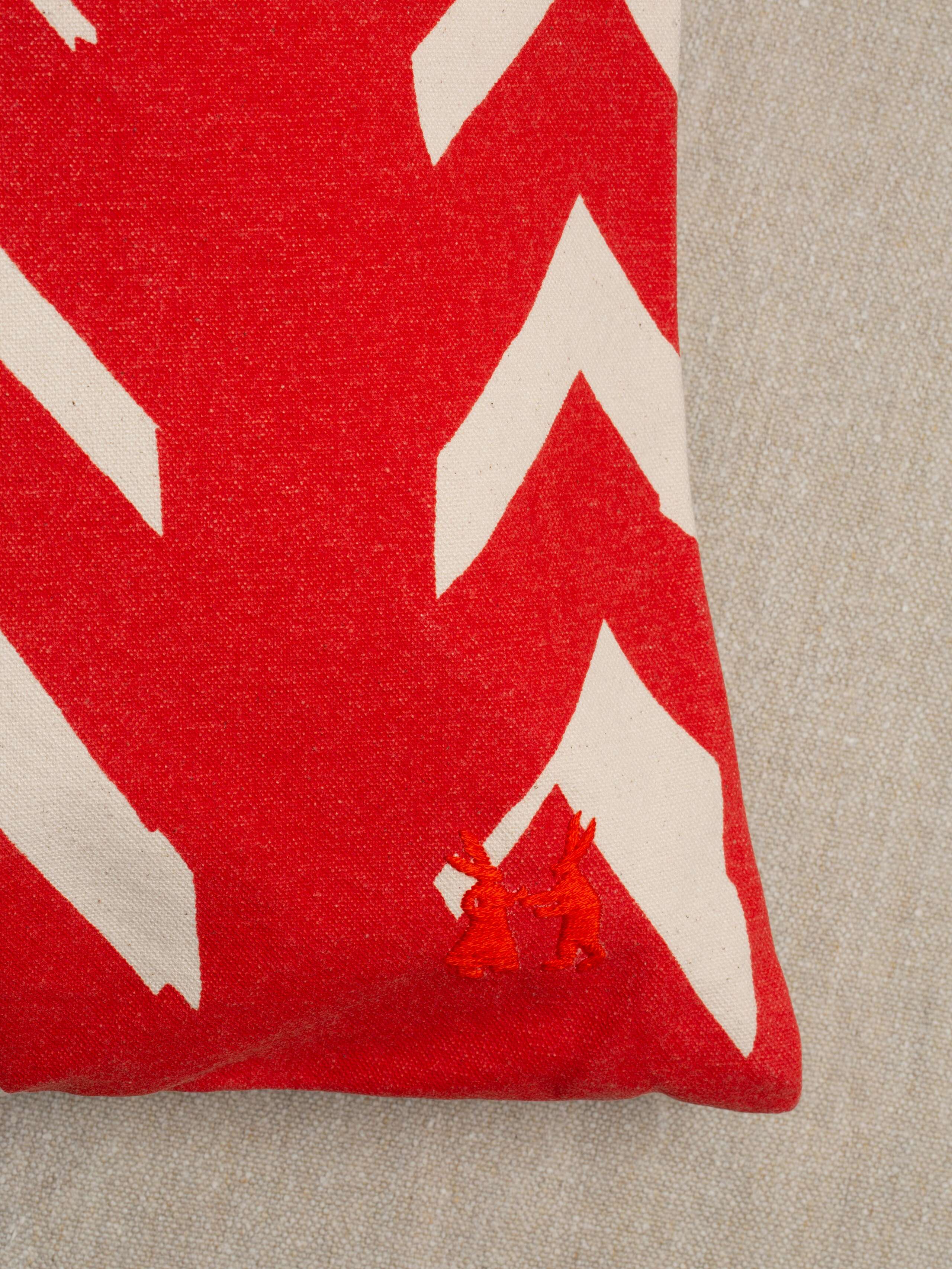 Fishbone pillow cover