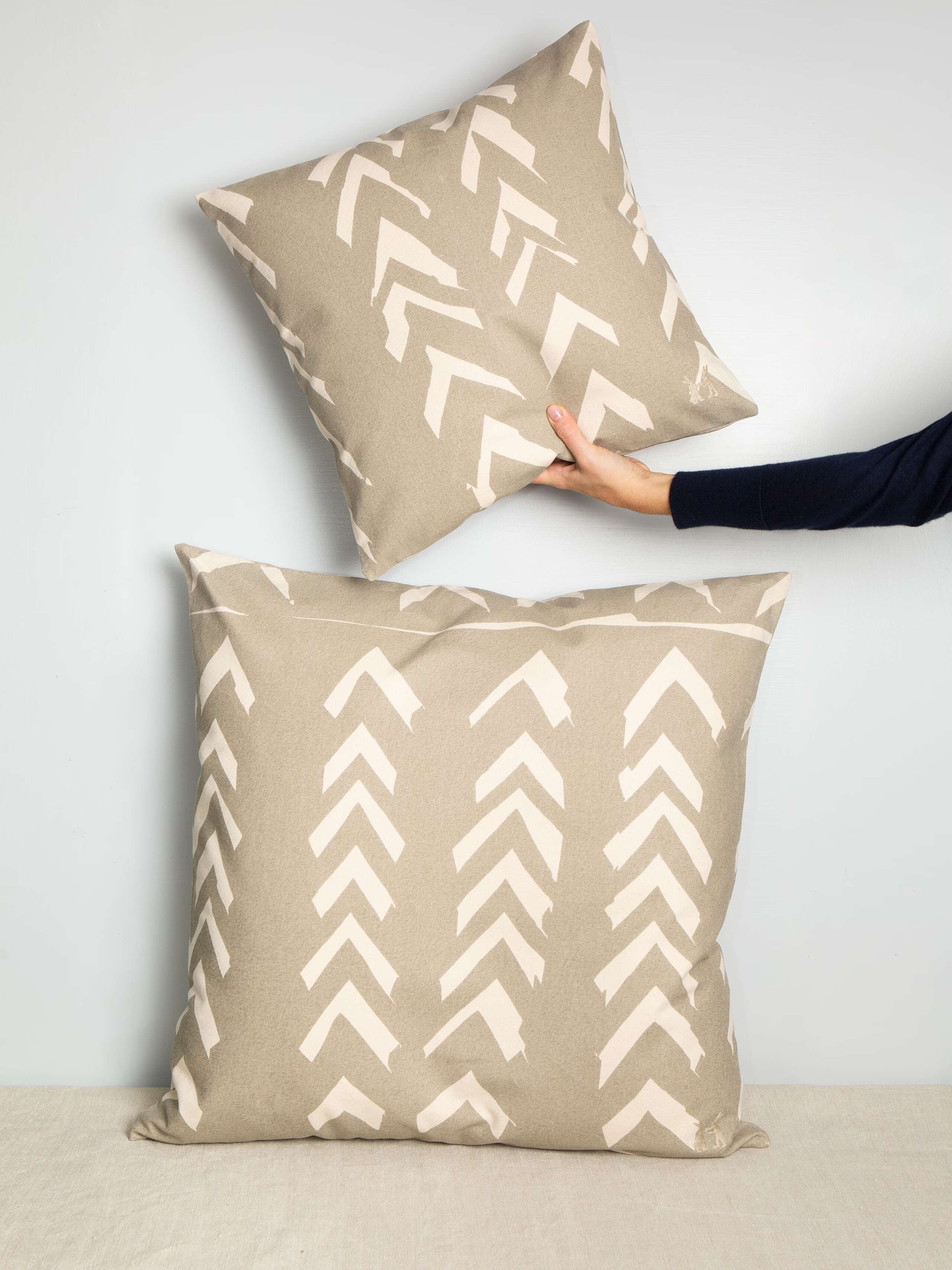 Fishbone pillow cover