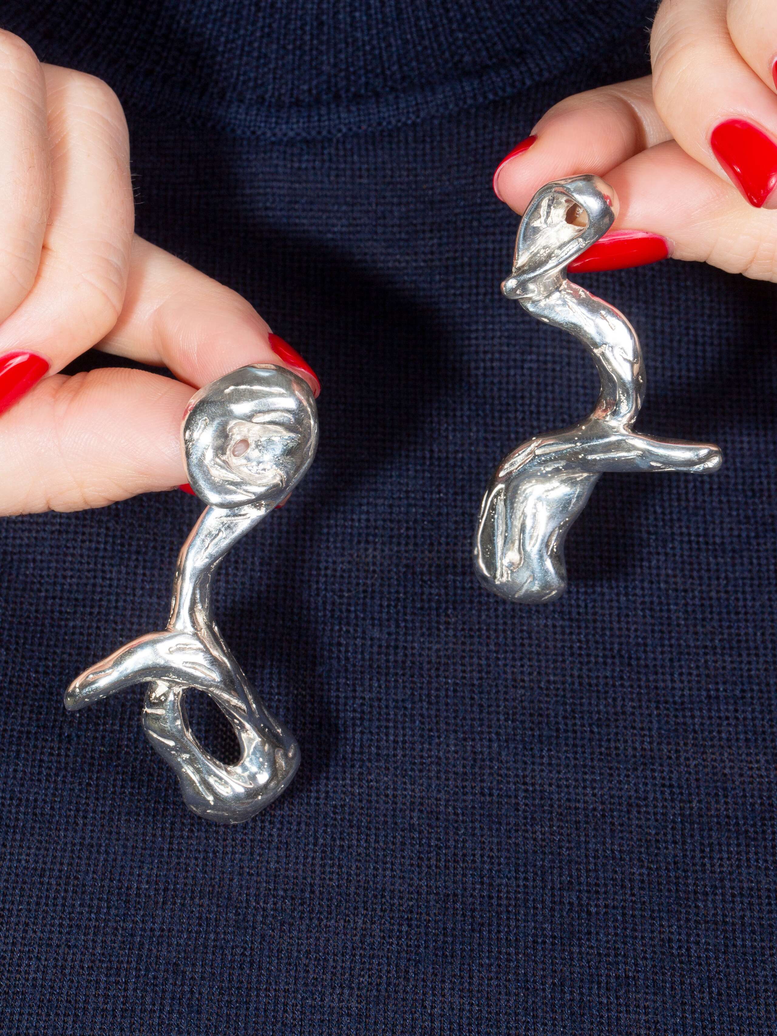 Wire ear studs