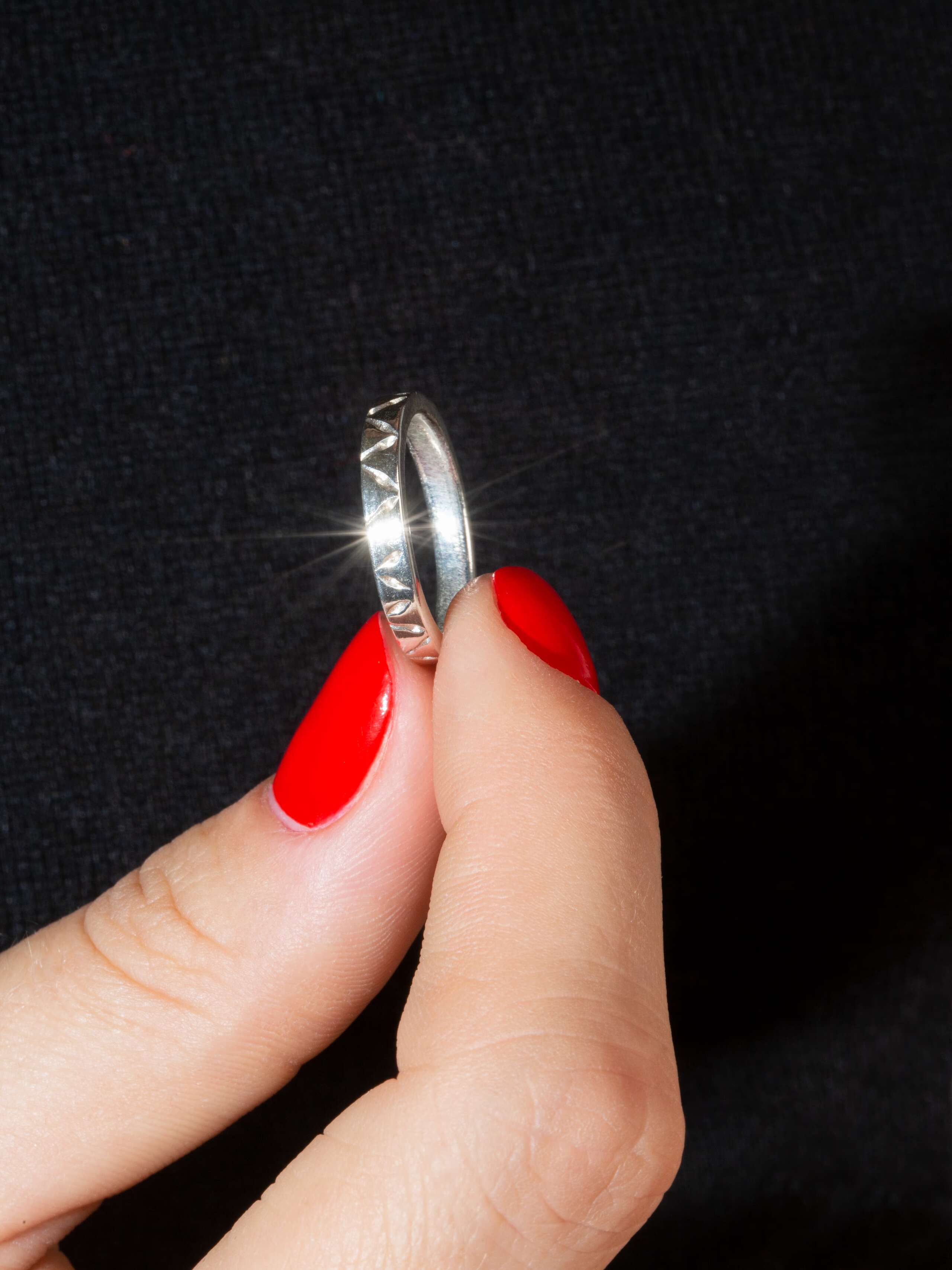 Dagna stitched ring