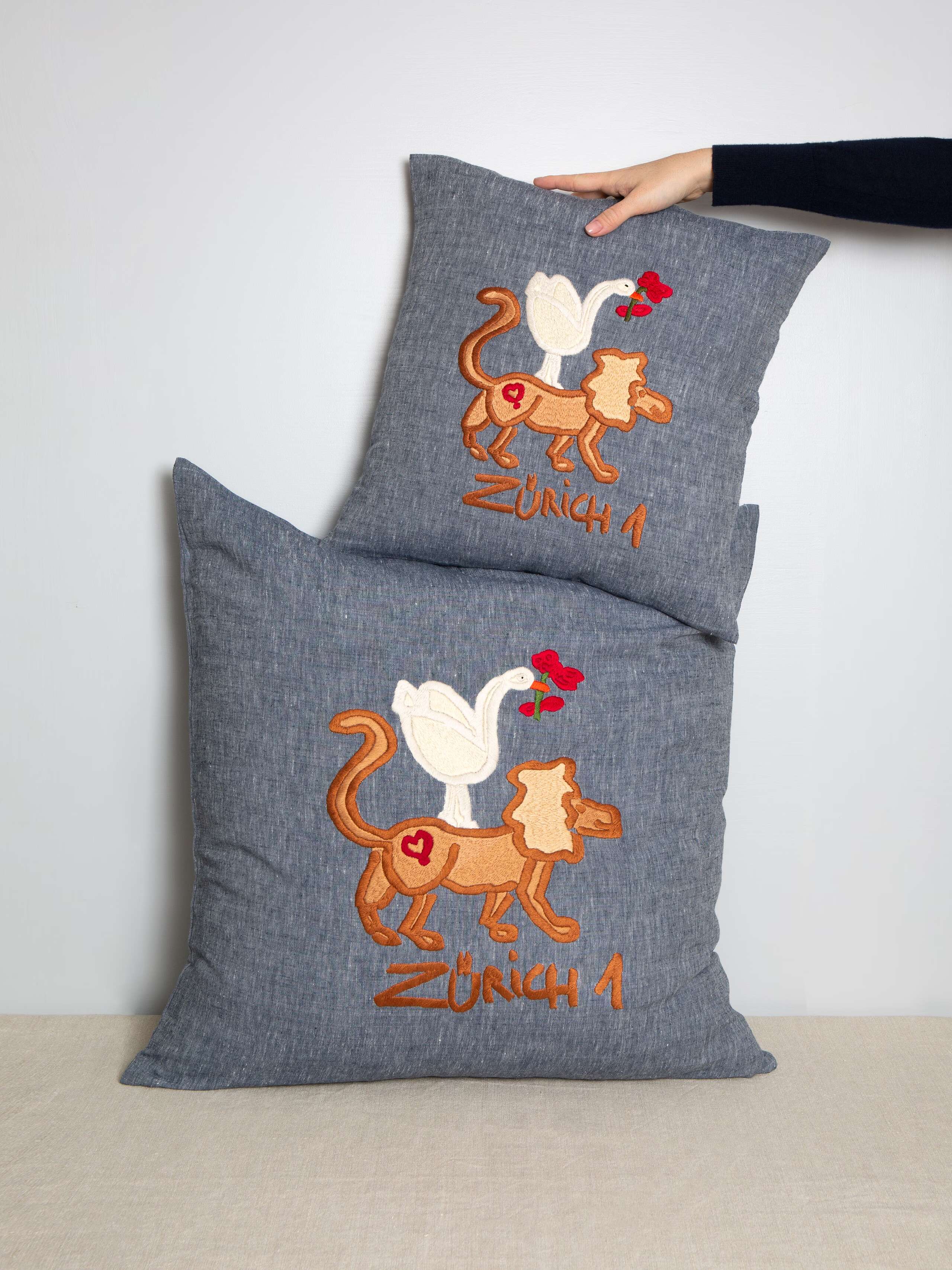 Zurich pillows
