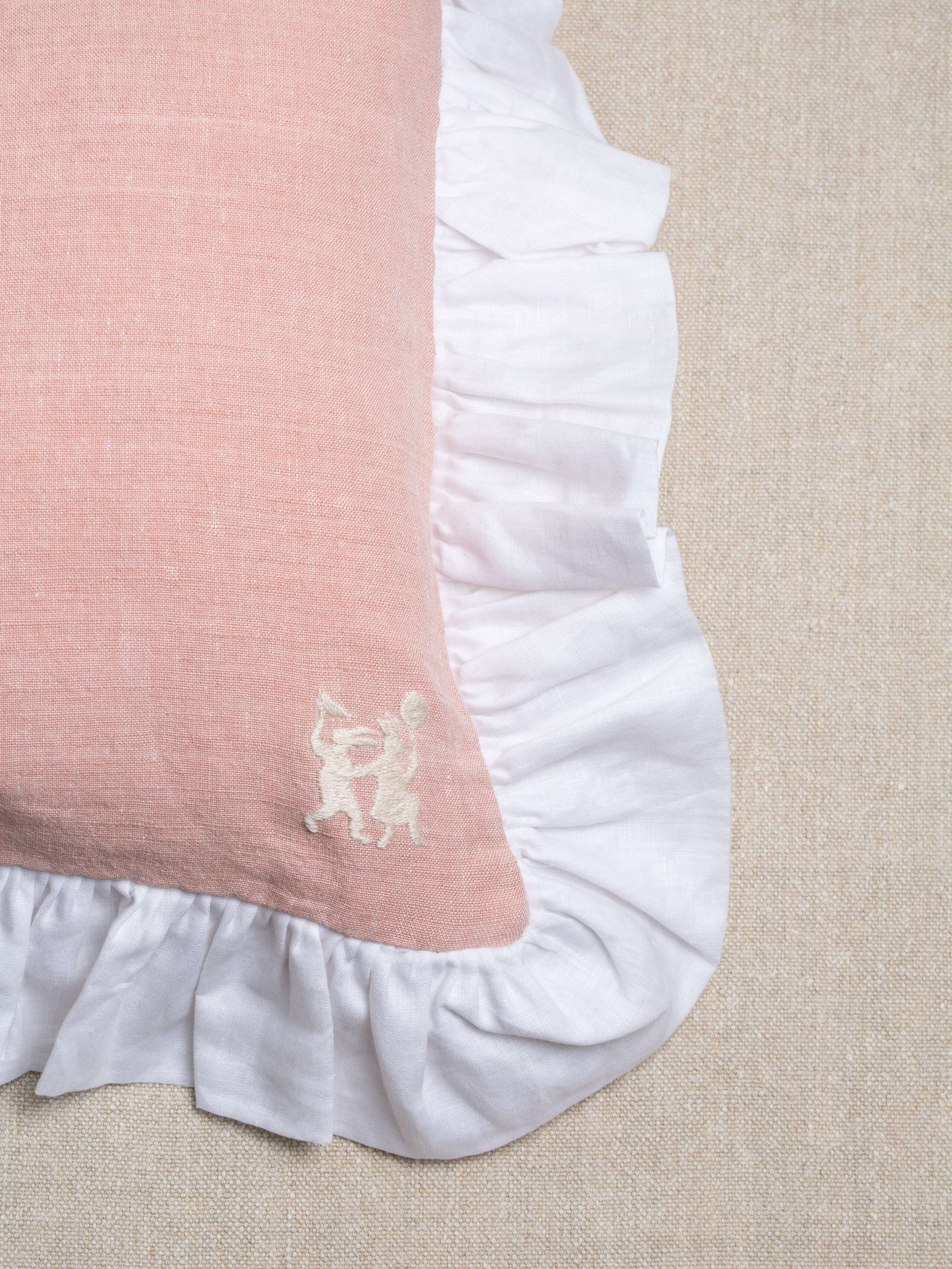 Frill pillow covers