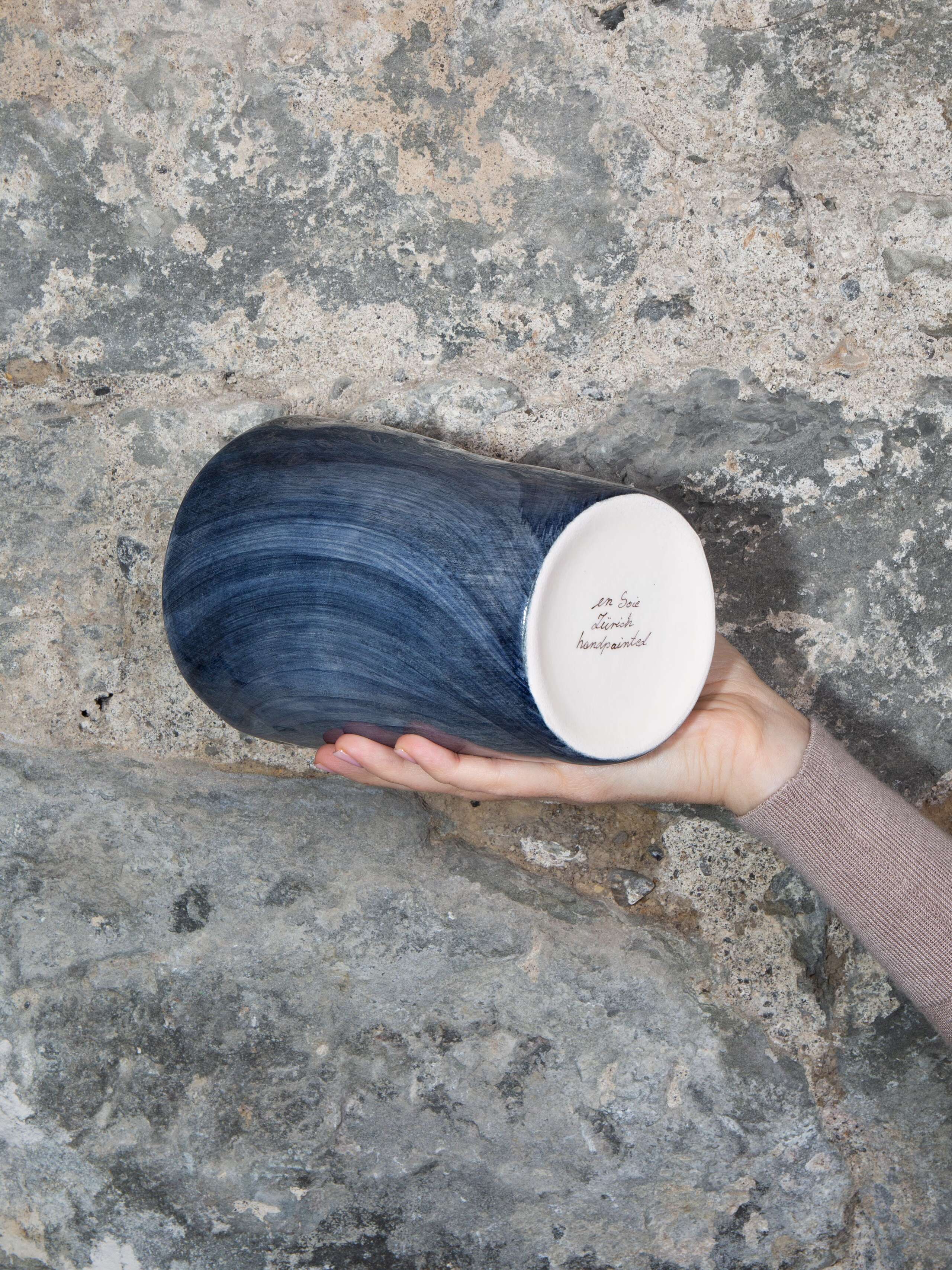 Uni vase