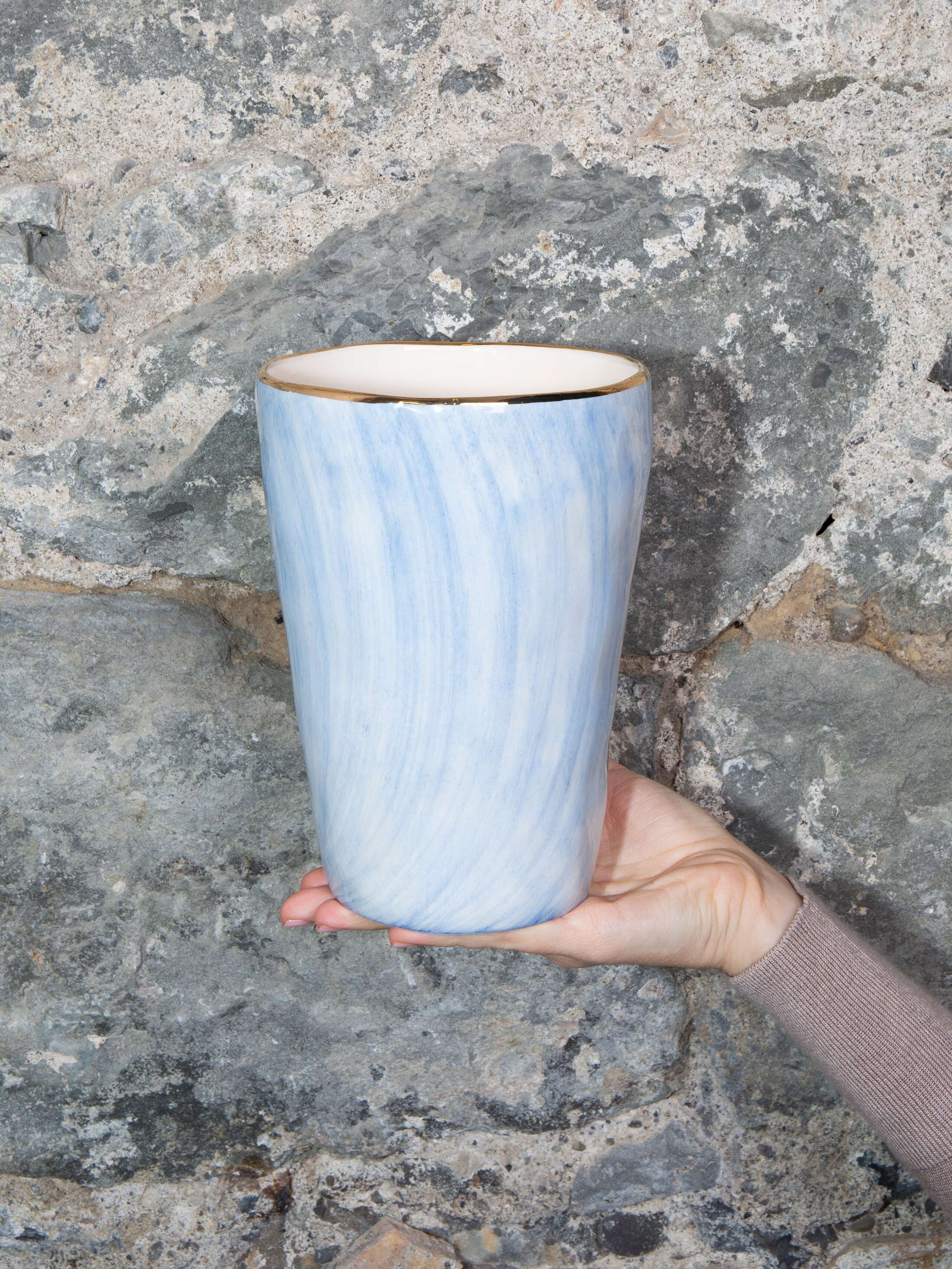 Uni vase