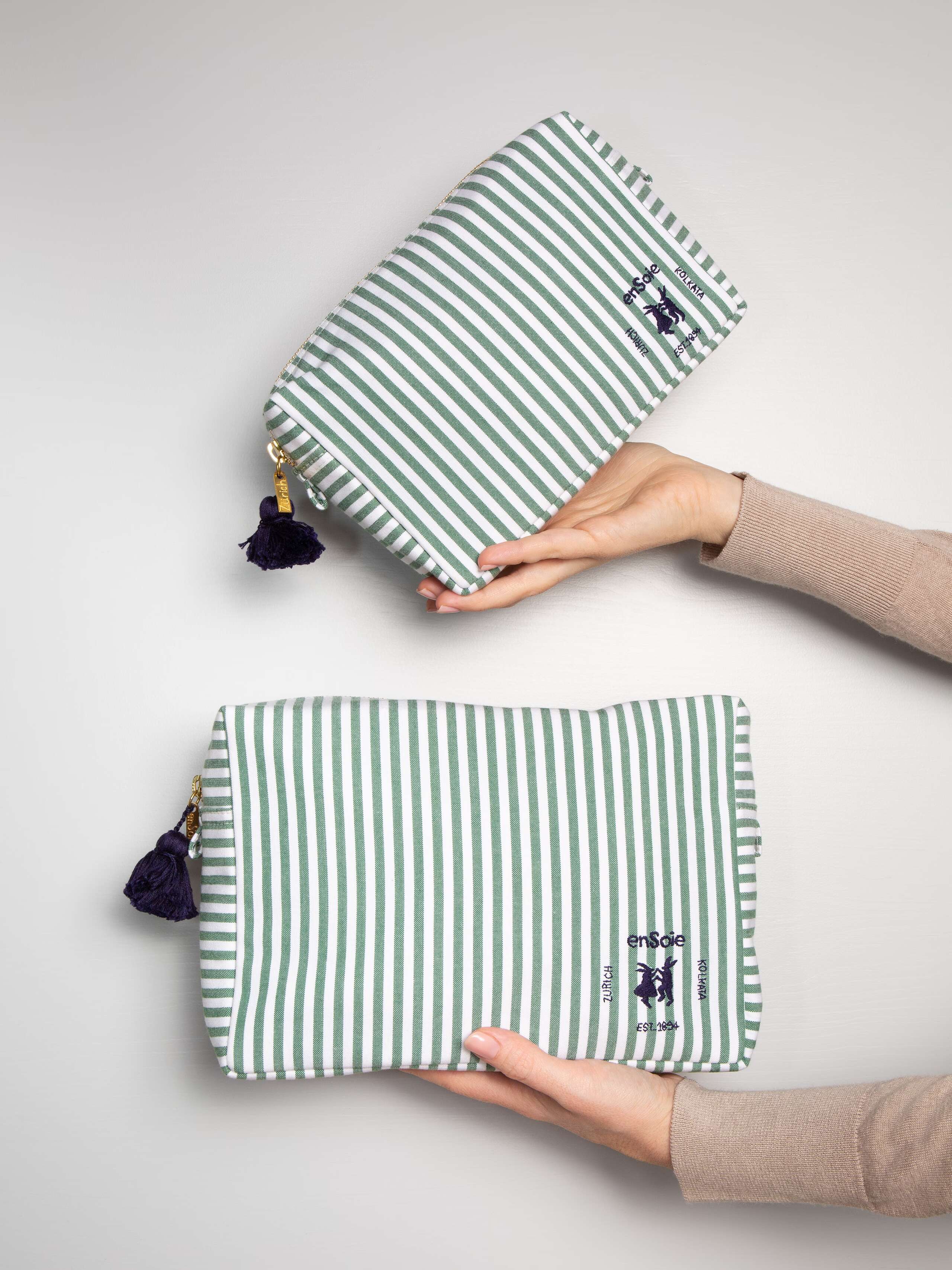 Tilda toiletry case