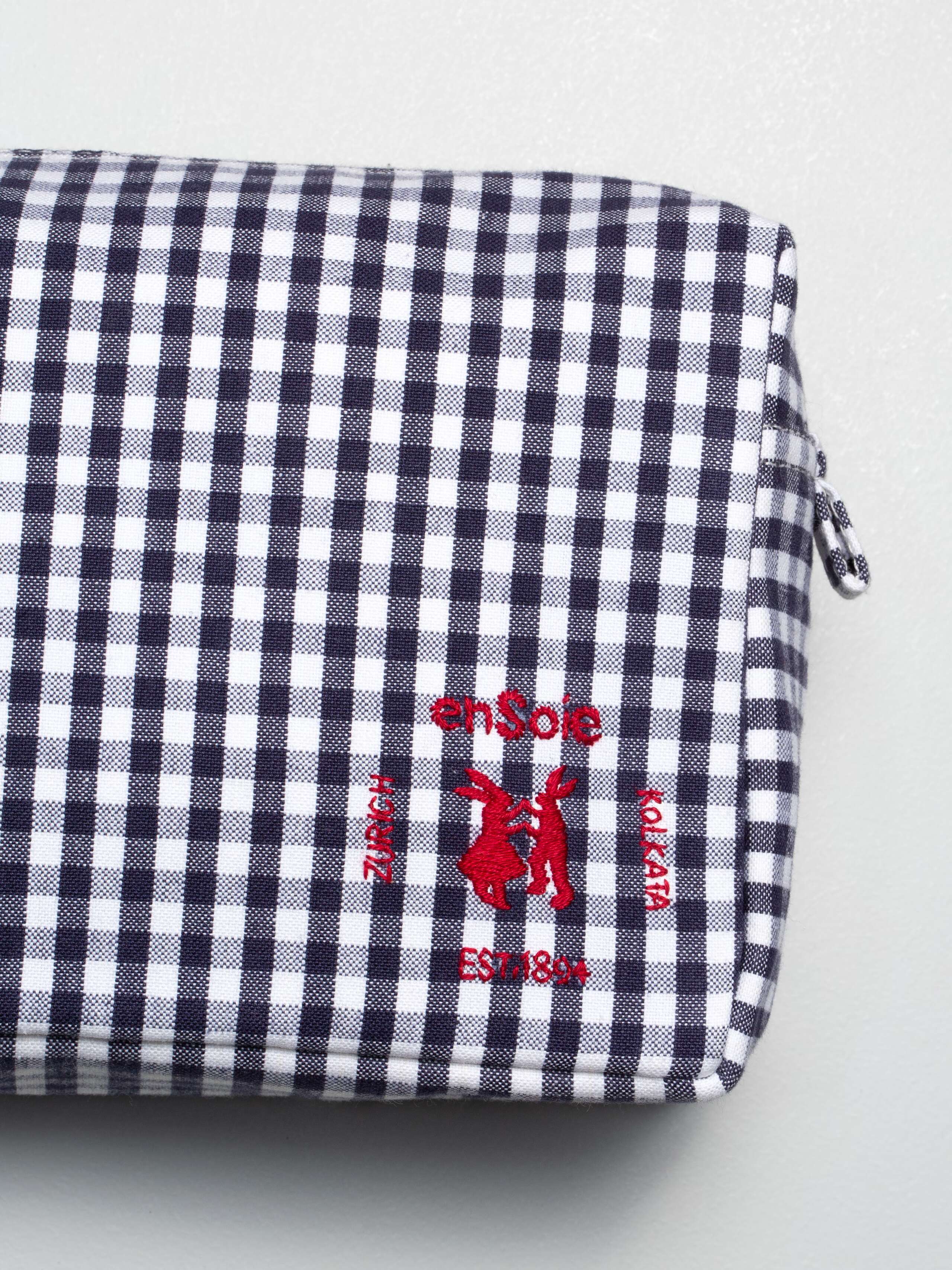 Tilda toiletry case