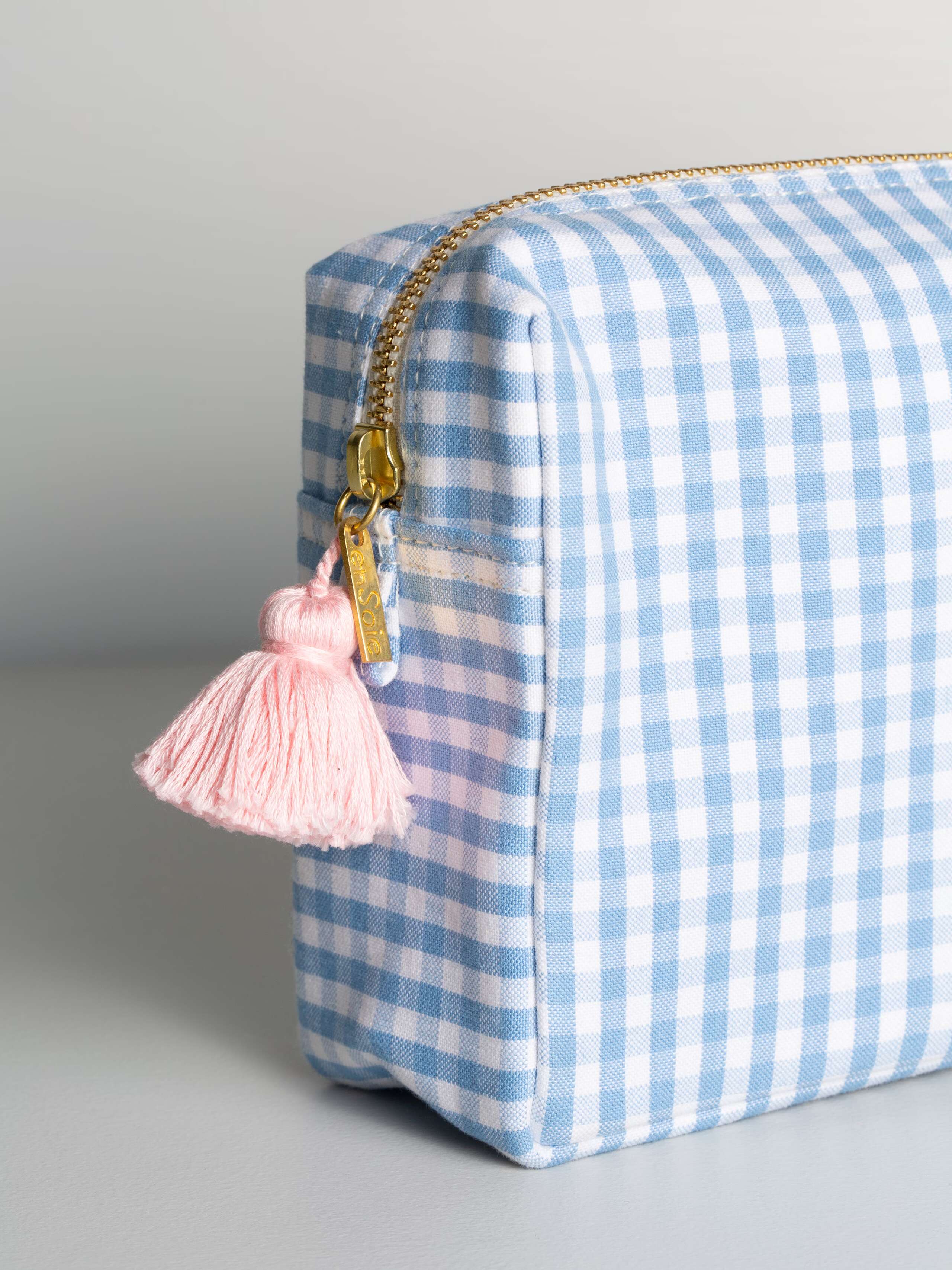 Tilda toiletry case
