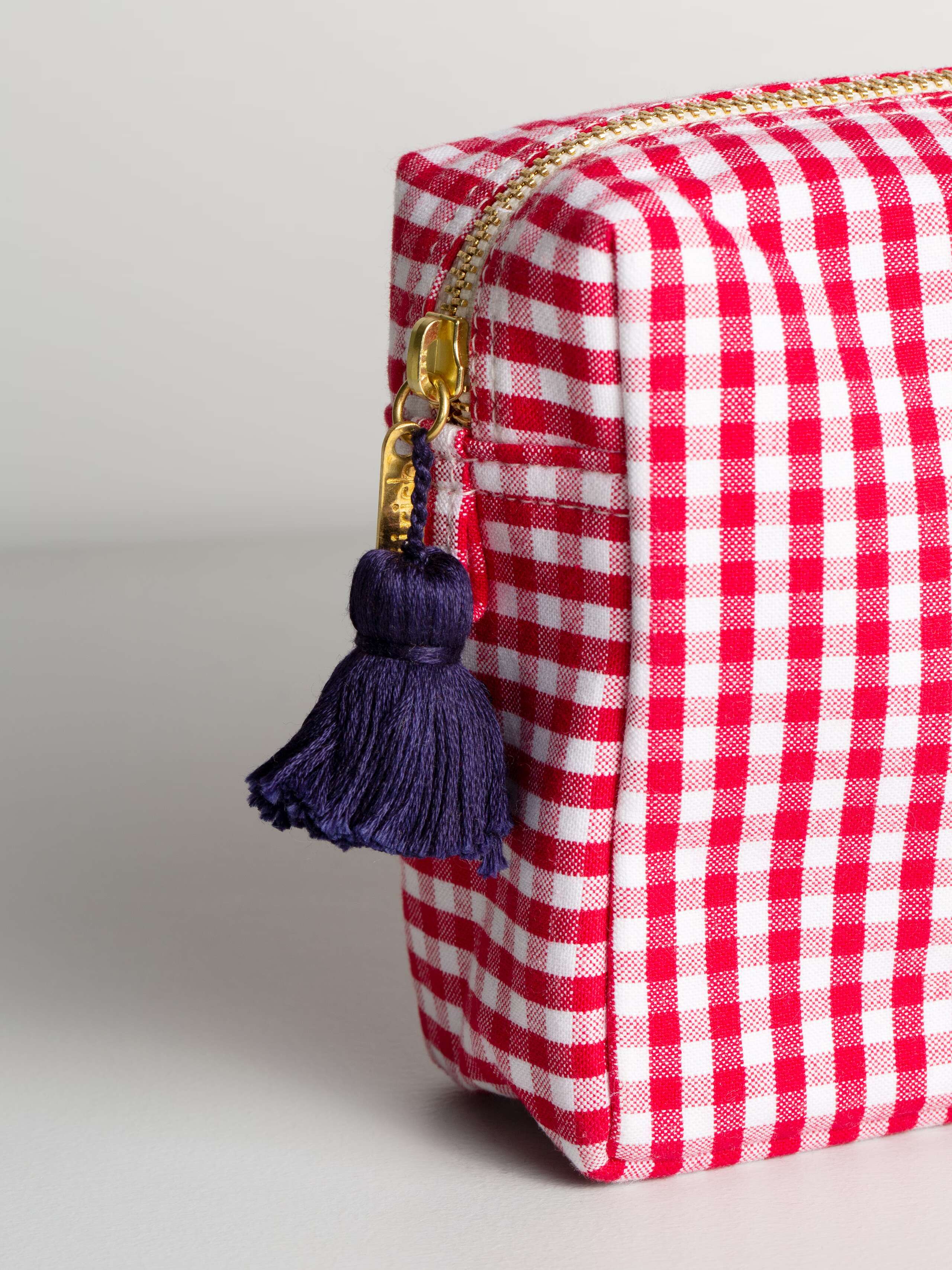 Tilda toiletry case