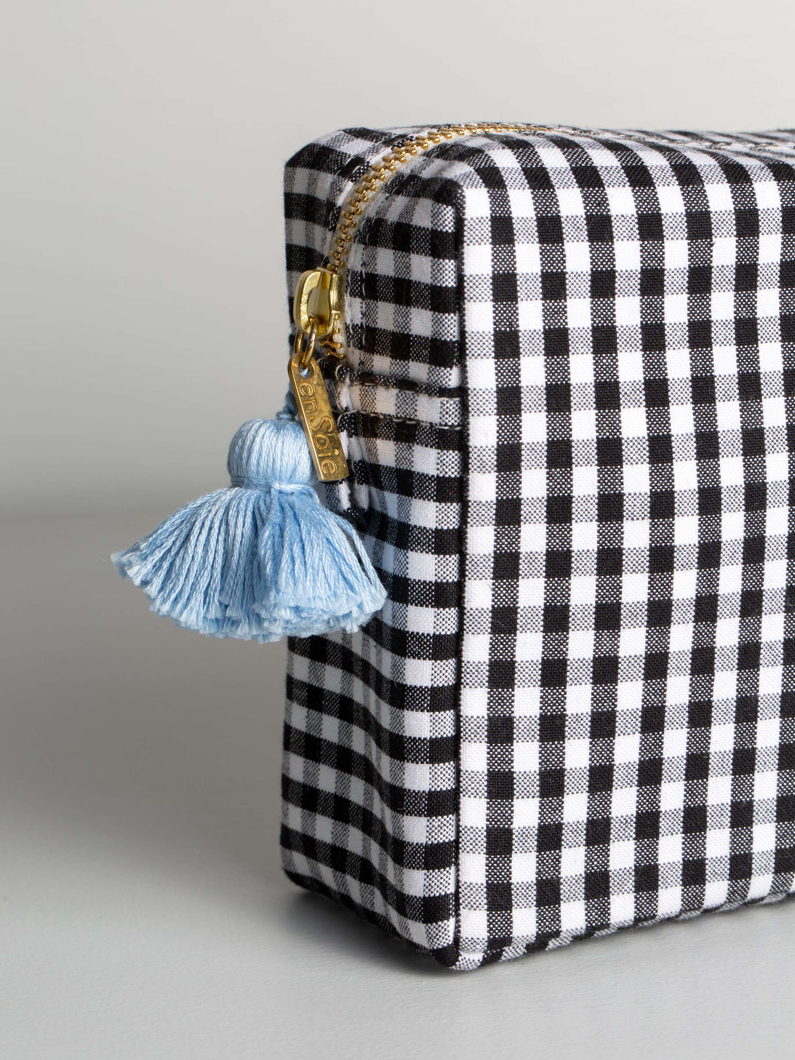 Tilda toiletry case